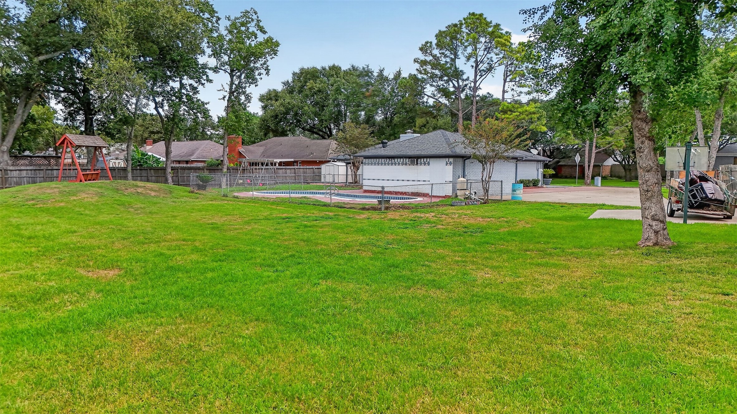 201 Amber Lane Property Photo 32
