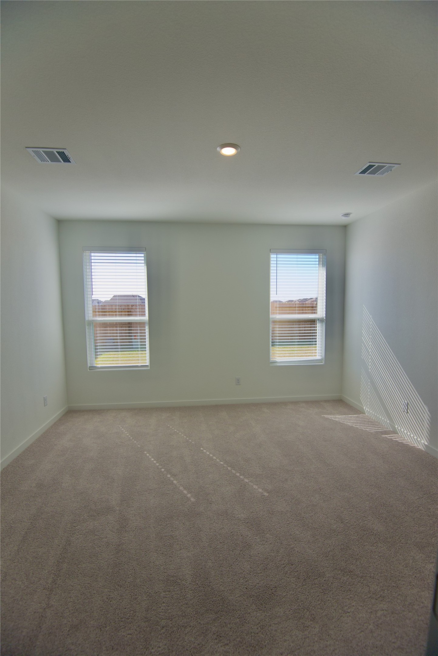 10615 Summers Way Property Photo 8