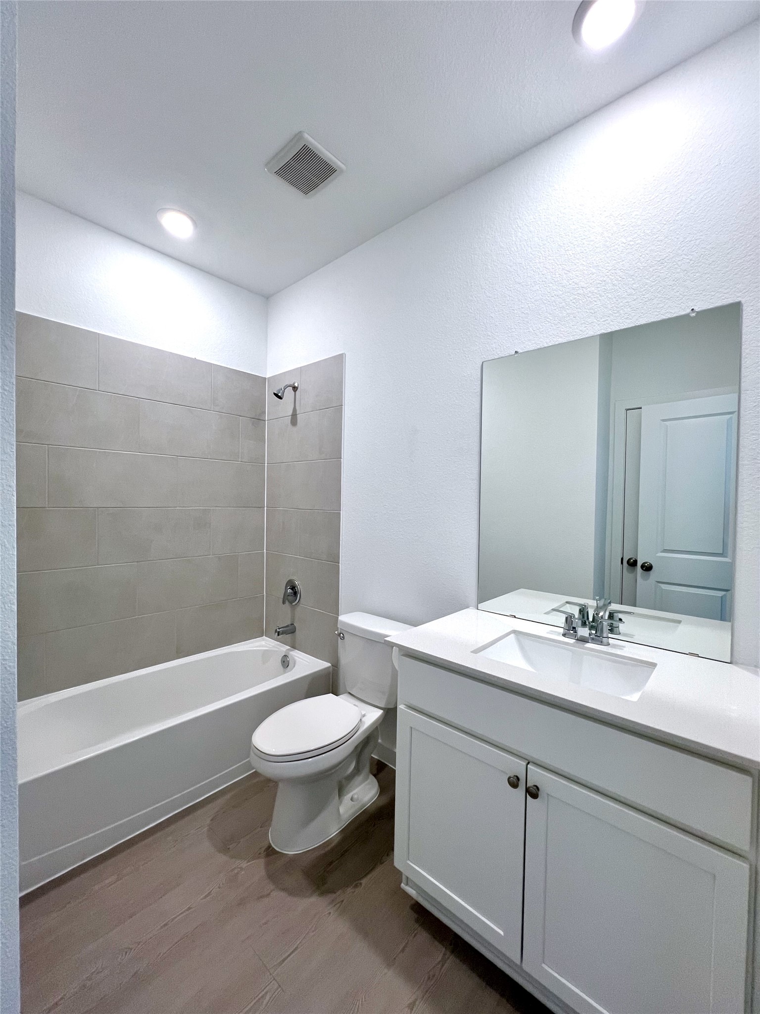 10615 Summers Way Property Photo 12