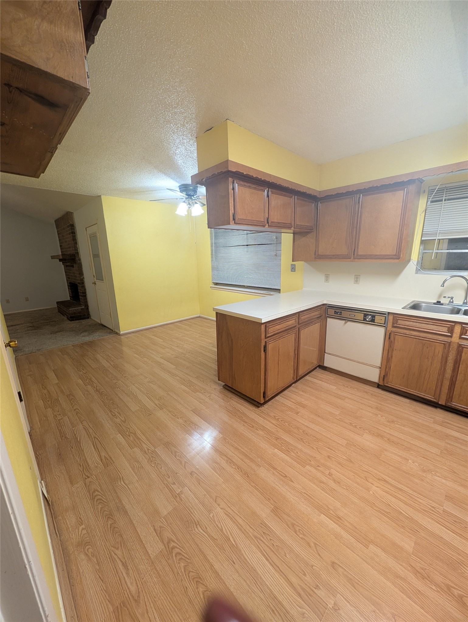 1301 Molina Court Property Photo 1