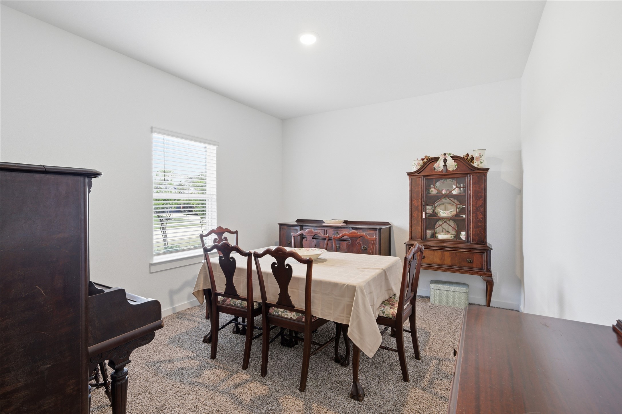 3031 Magnolia Pass Lane Property Photo 11