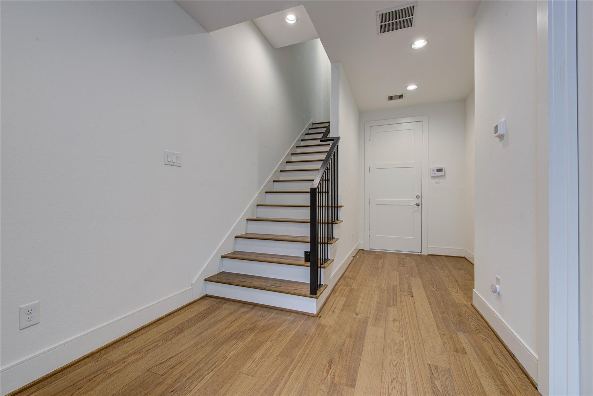 2622 Rusk Street Property Photo 3