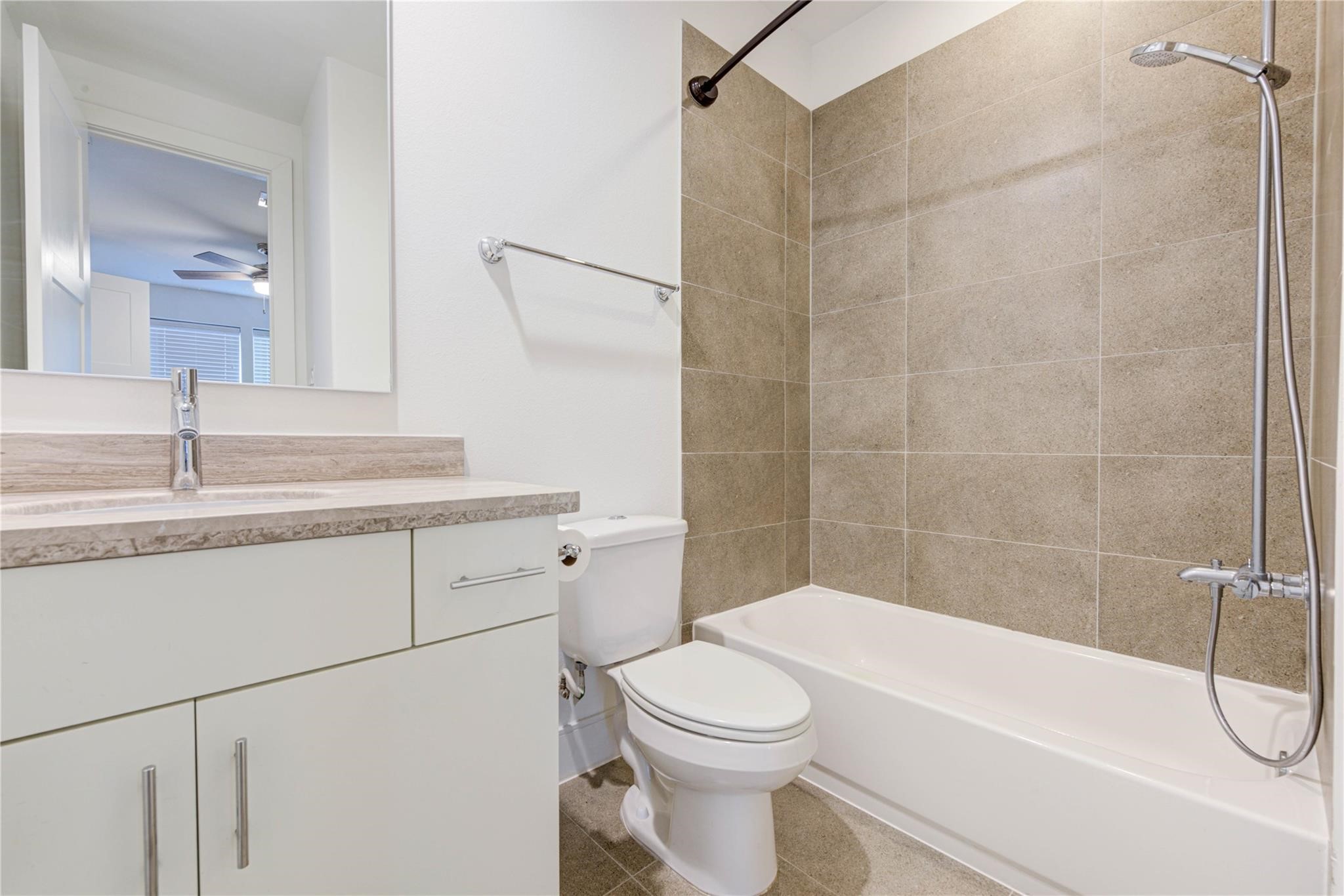 2622 Rusk Street Property Photo 6