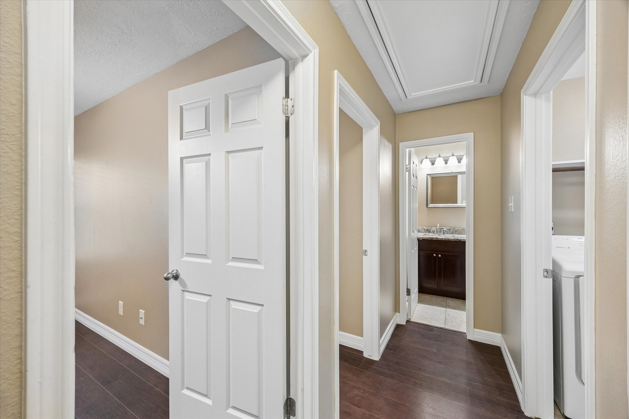 9 E Willowwood Court Property Photo 8