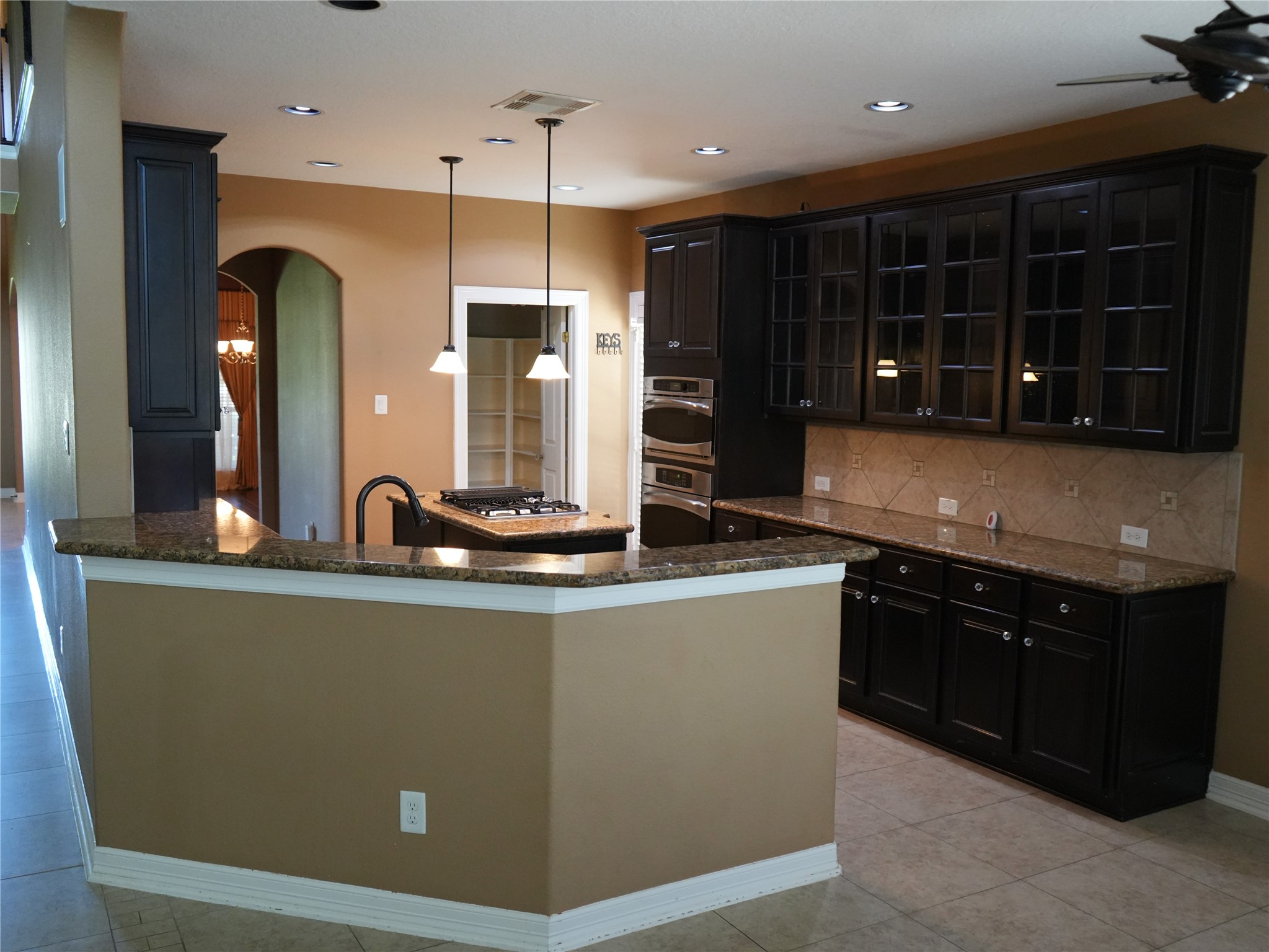 8703 Tumblewood Drive Property Photo 7