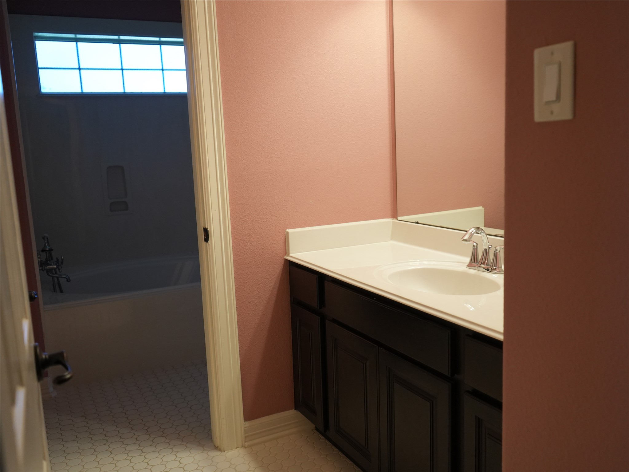 8703 Tumblewood Drive Property Photo 16