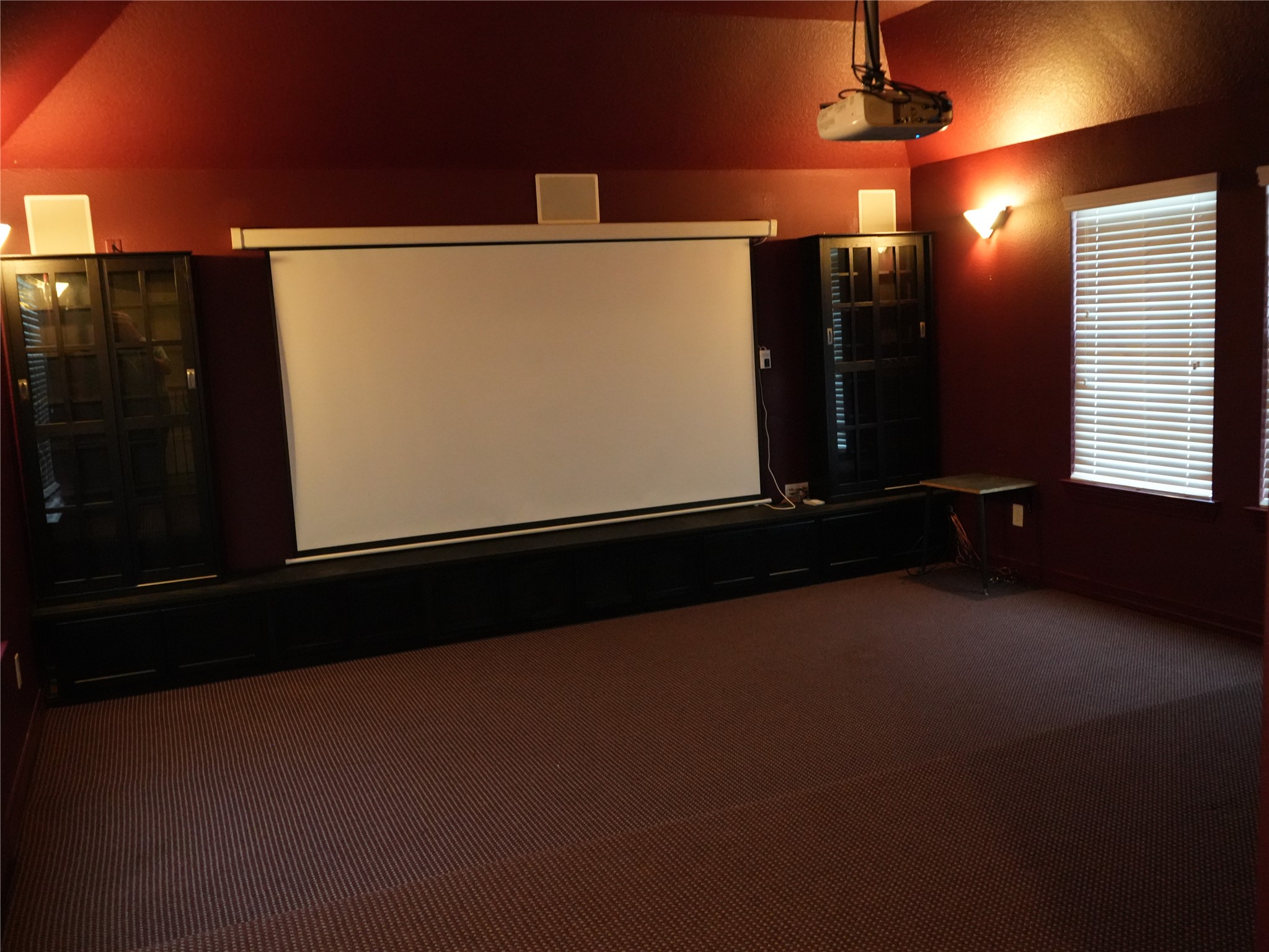 8703 Tumblewood Drive Property Photo 23