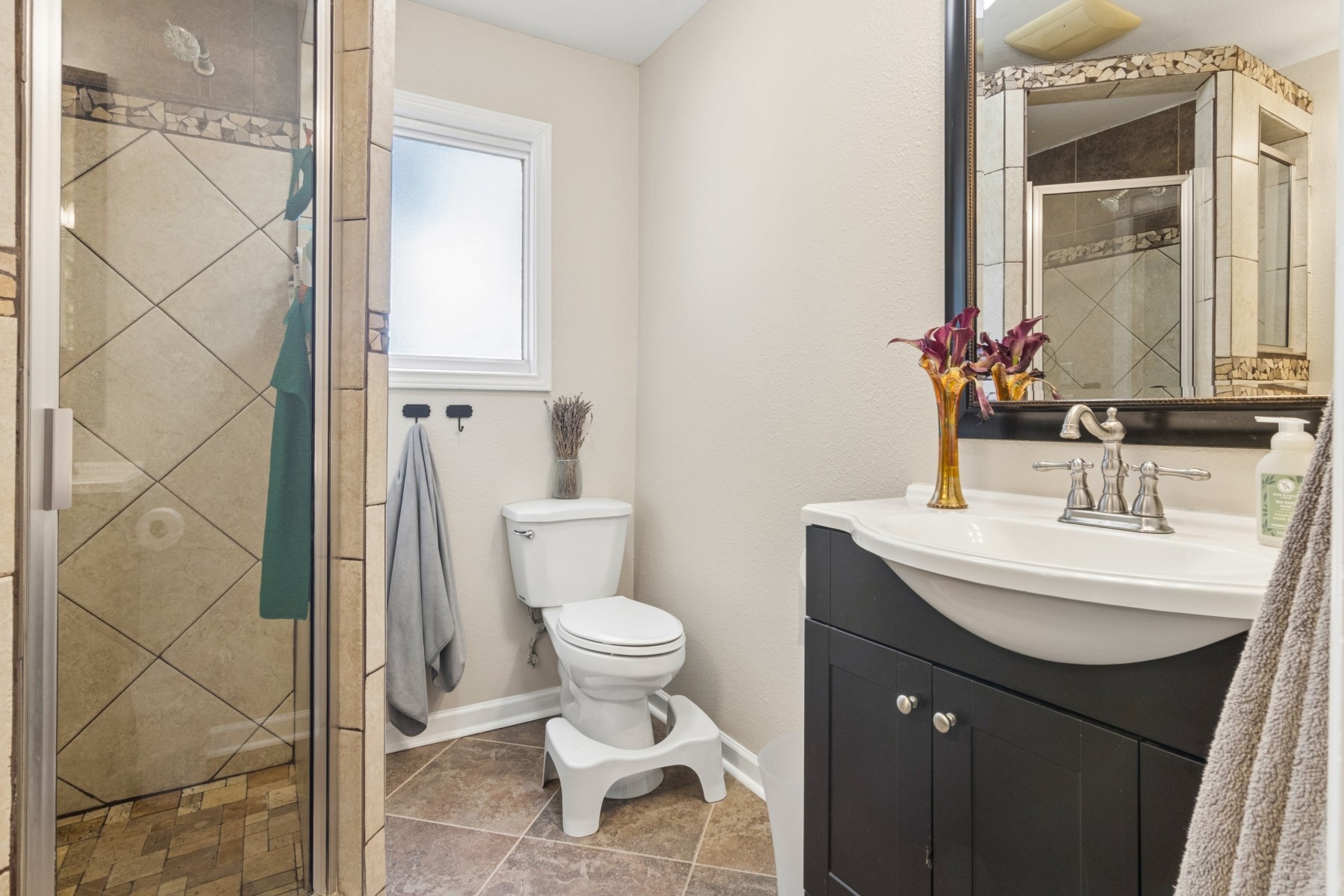 5443 Appleblossom Lane Property Photo 21
