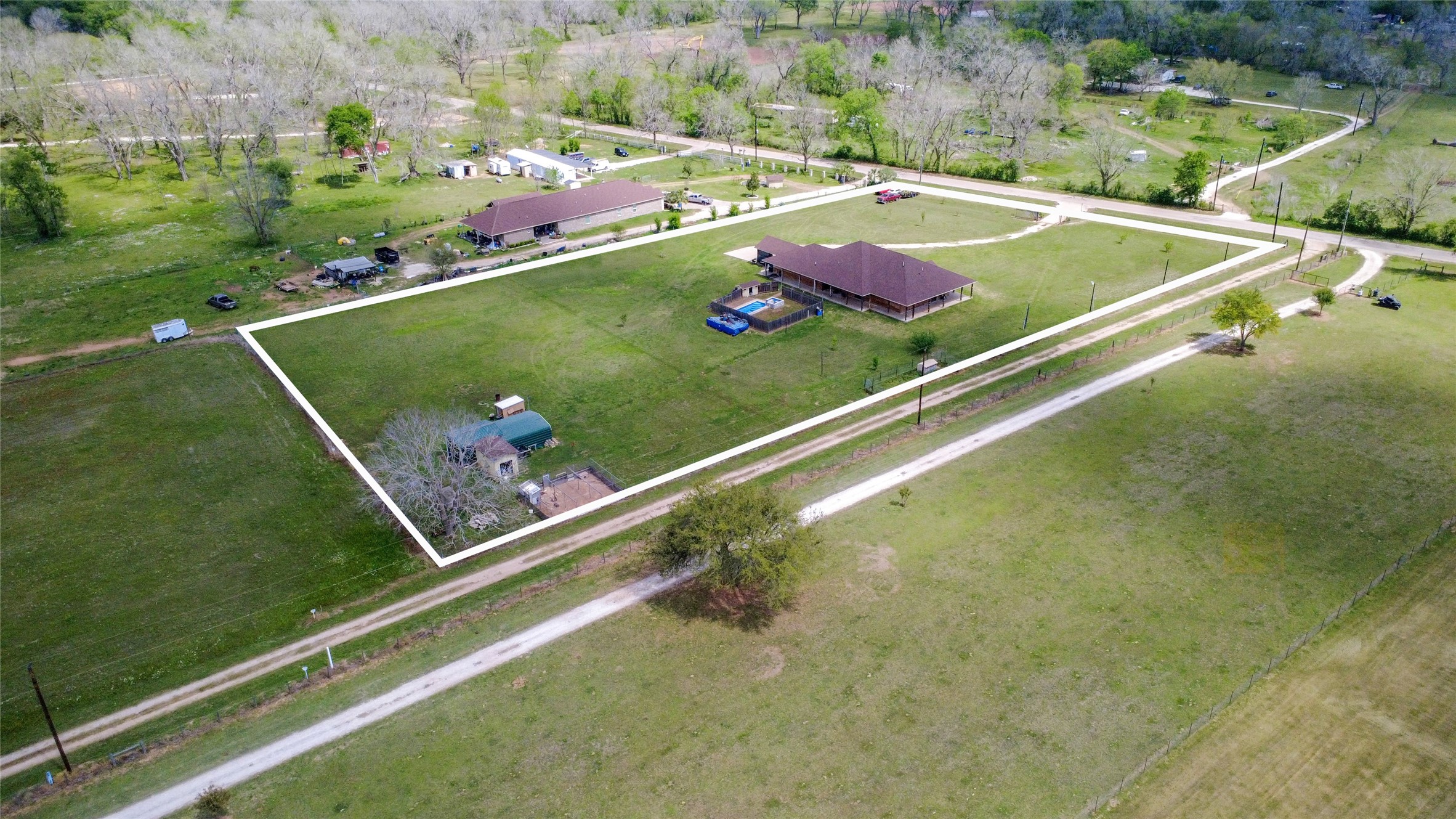 2217 Hartwell Road Property Photo 4