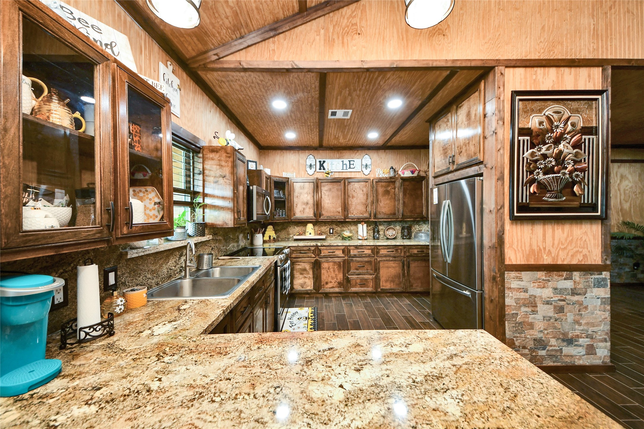 2217 Hartwell Road Property Photo 16