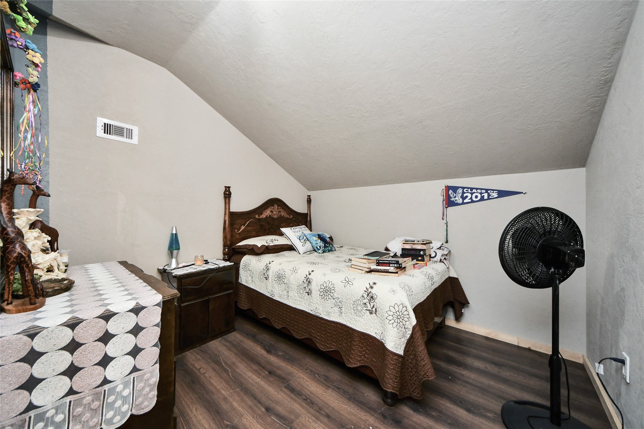 2217 Hartwell Road Property Photo 24