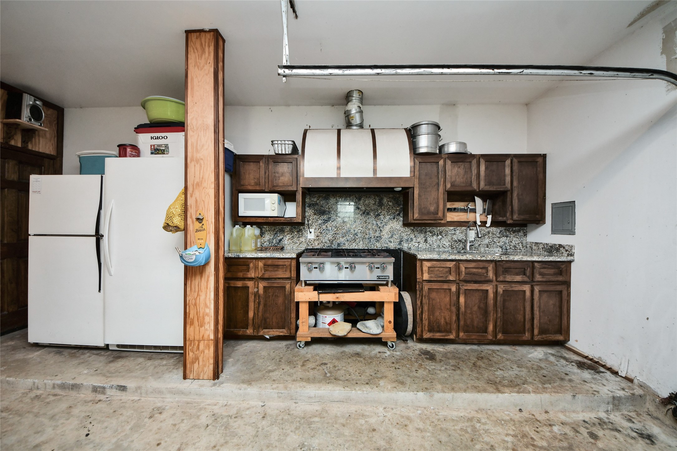 2217 Hartwell Road Property Photo 26
