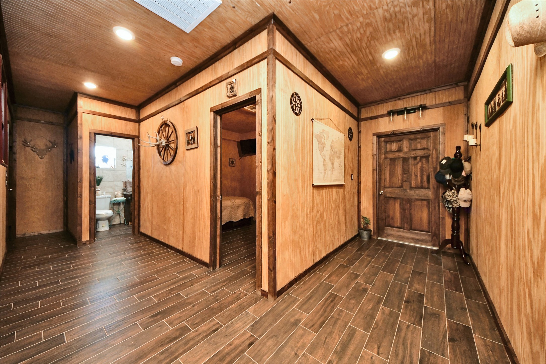 2217 Hartwell Road Property Photo 31