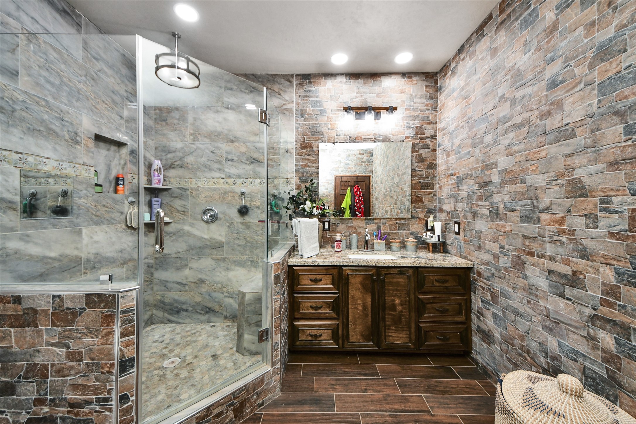 2217 Hartwell Road Property Photo 36