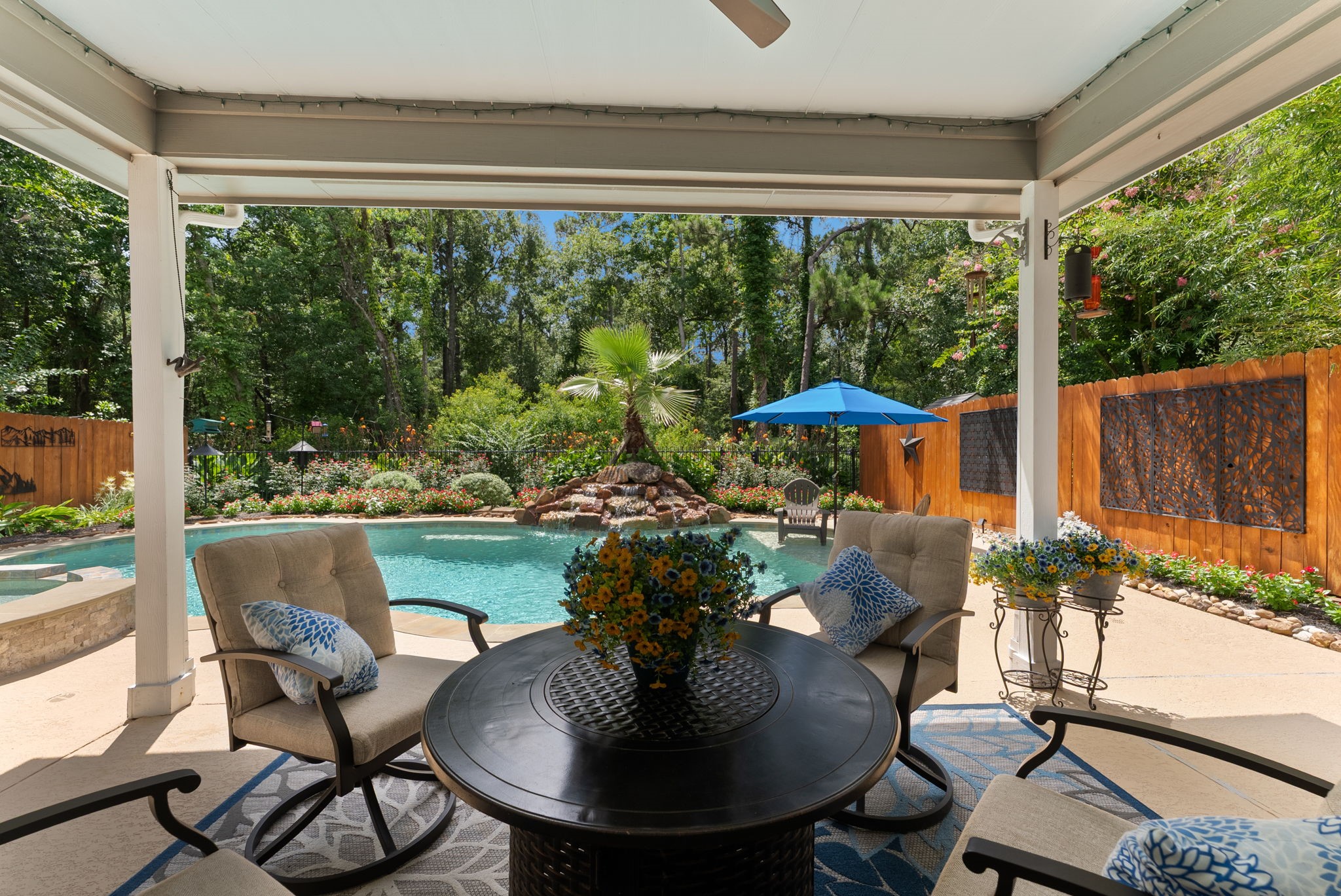 58 Marble Wood Place Property Photo 6