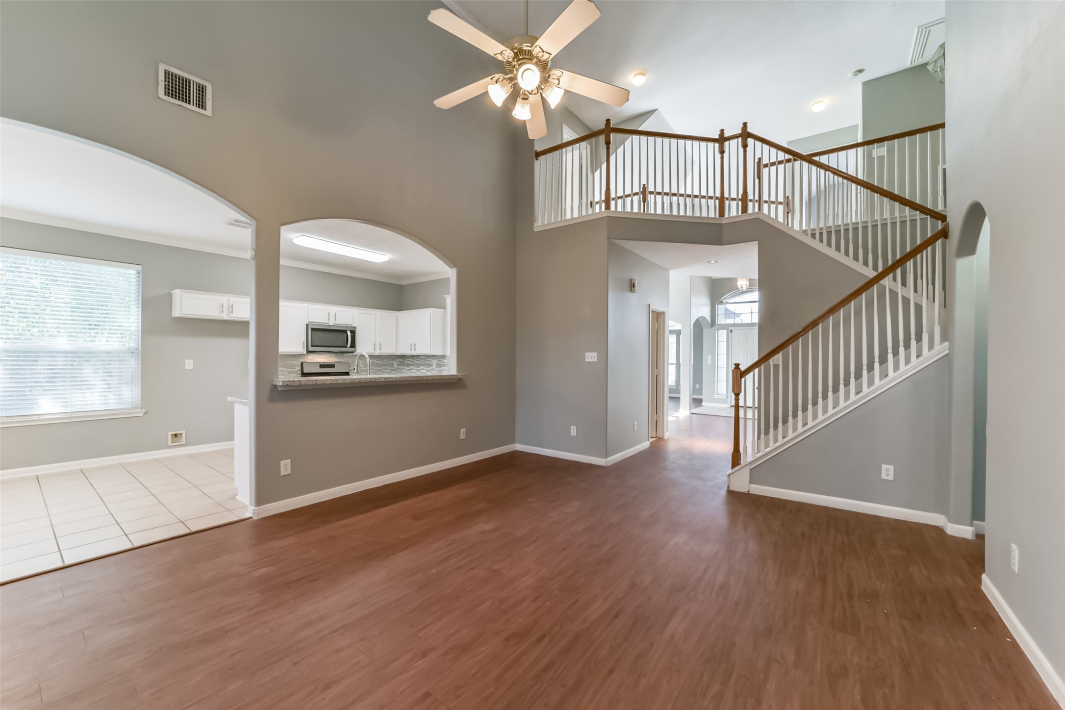 440 Mystic Trail Loop Property Photo 8