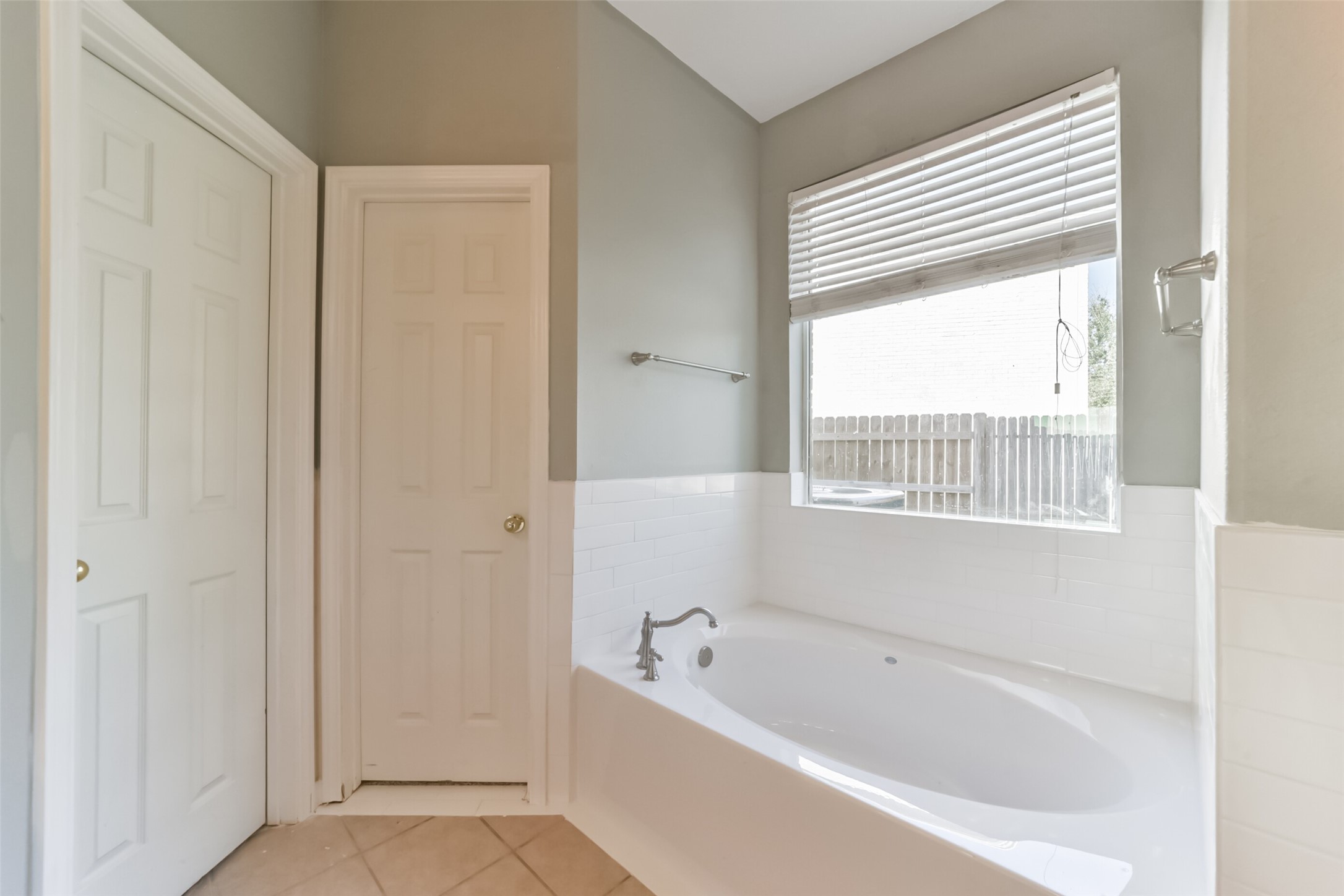 440 Mystic Trail Loop Property Photo 26