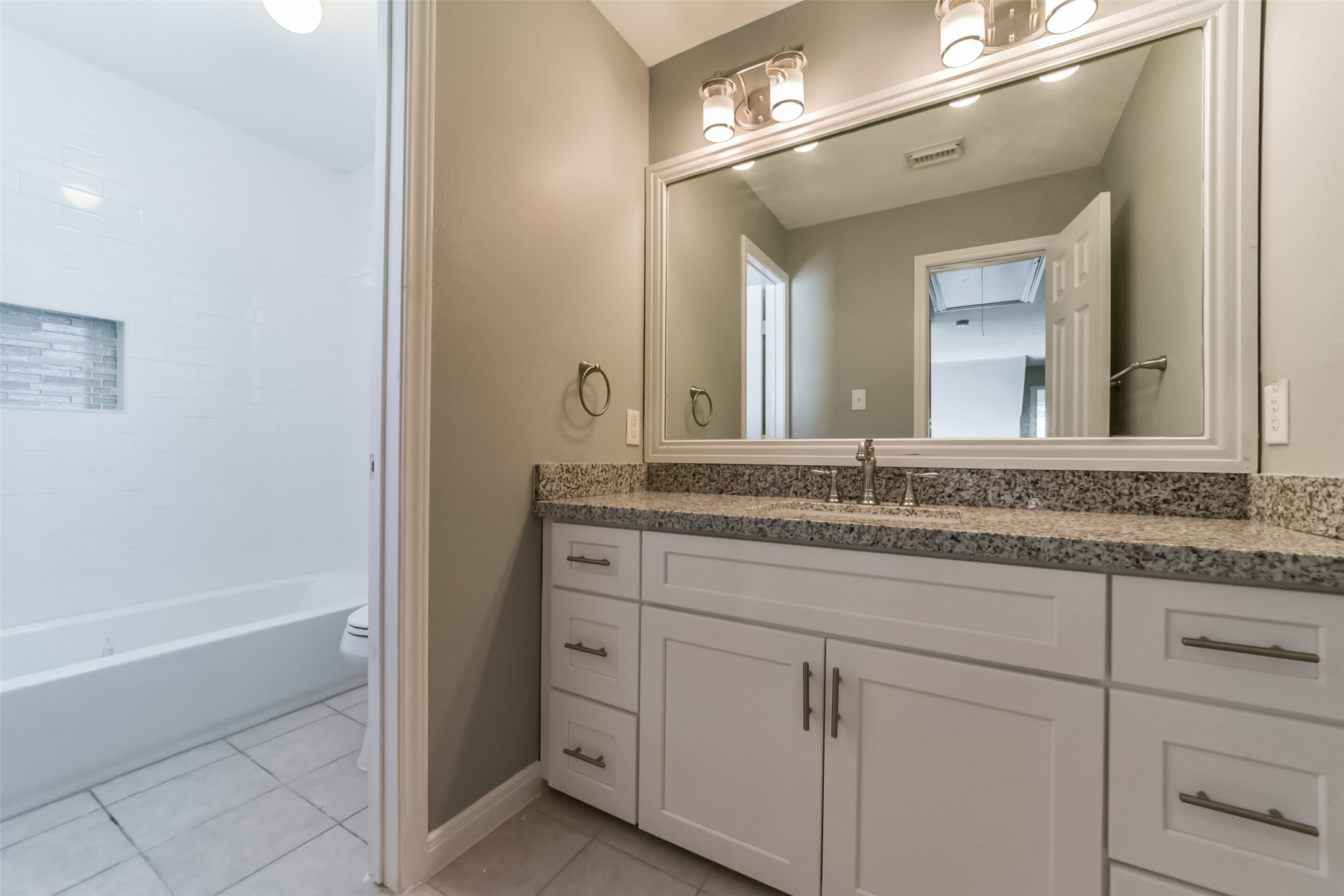 440 Mystic Trail Loop Property Photo 35