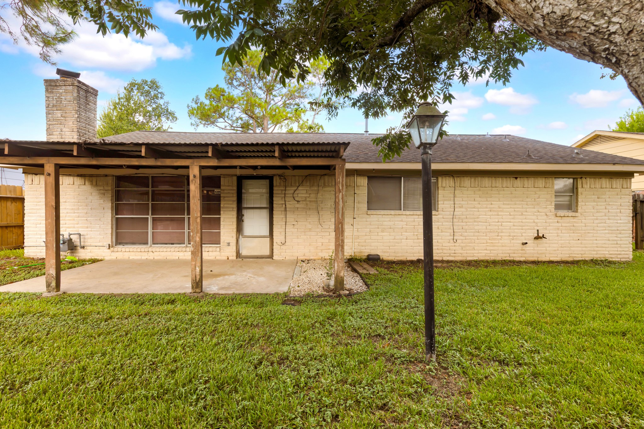 3203 Cherry Creek Drive Property Photo 2