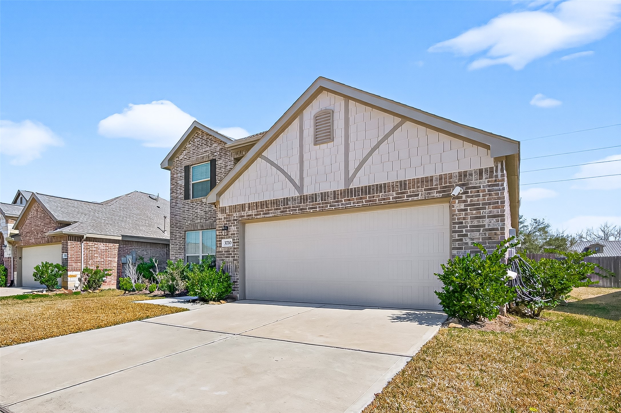 3710 Mccrary Falls Way Property Photo 2