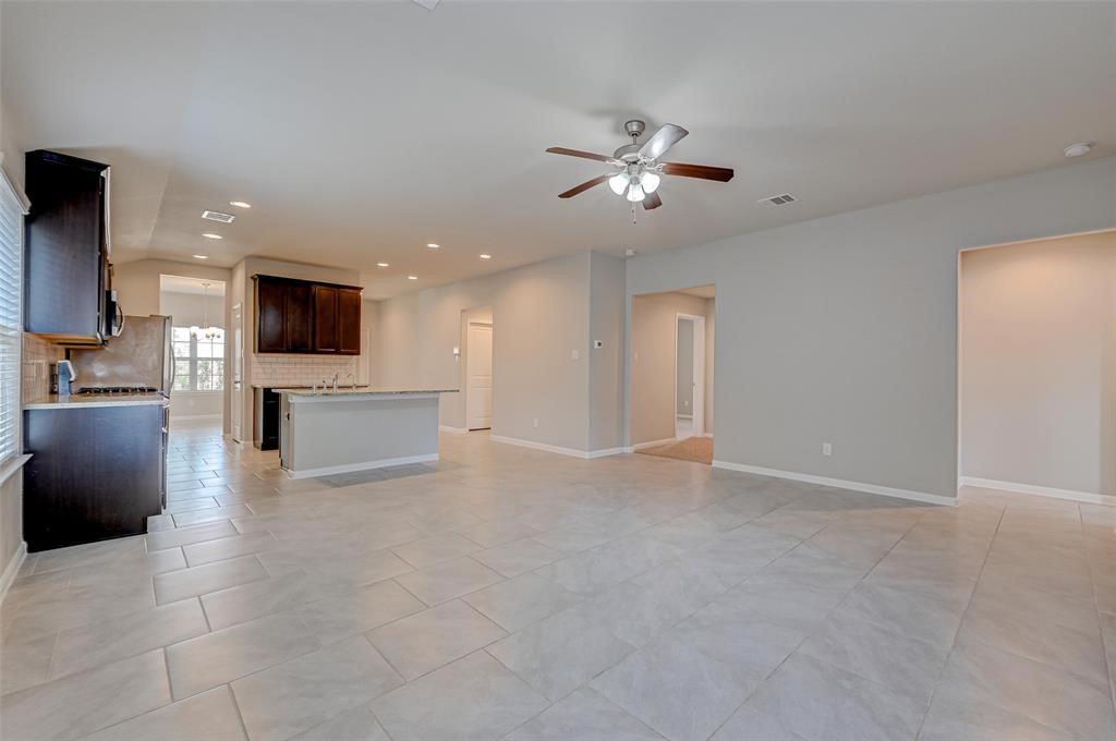 2206 Mirror Ridge Court Property Photo 8