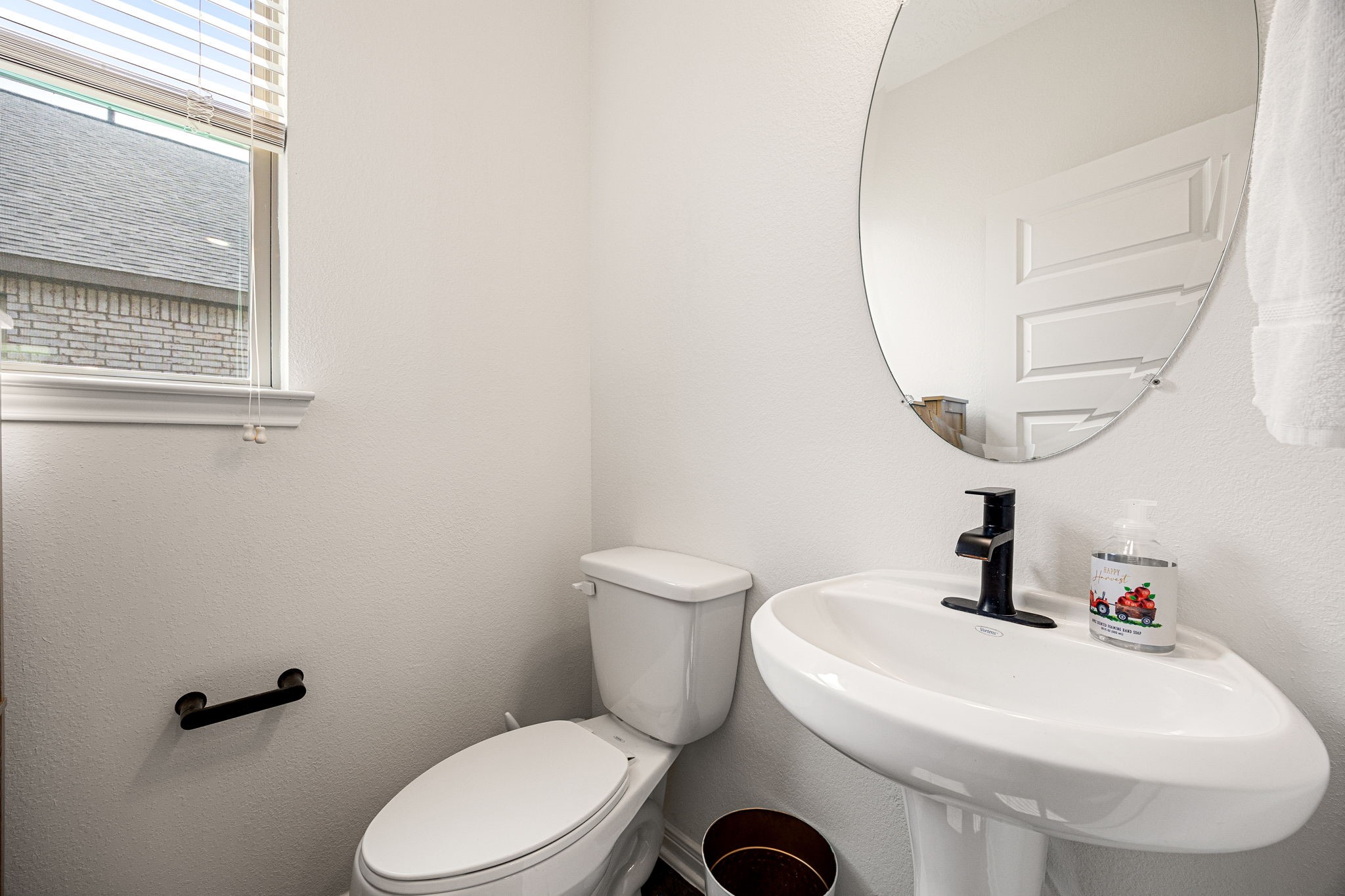 10726 Hidden Arrow Court Property Photo 14