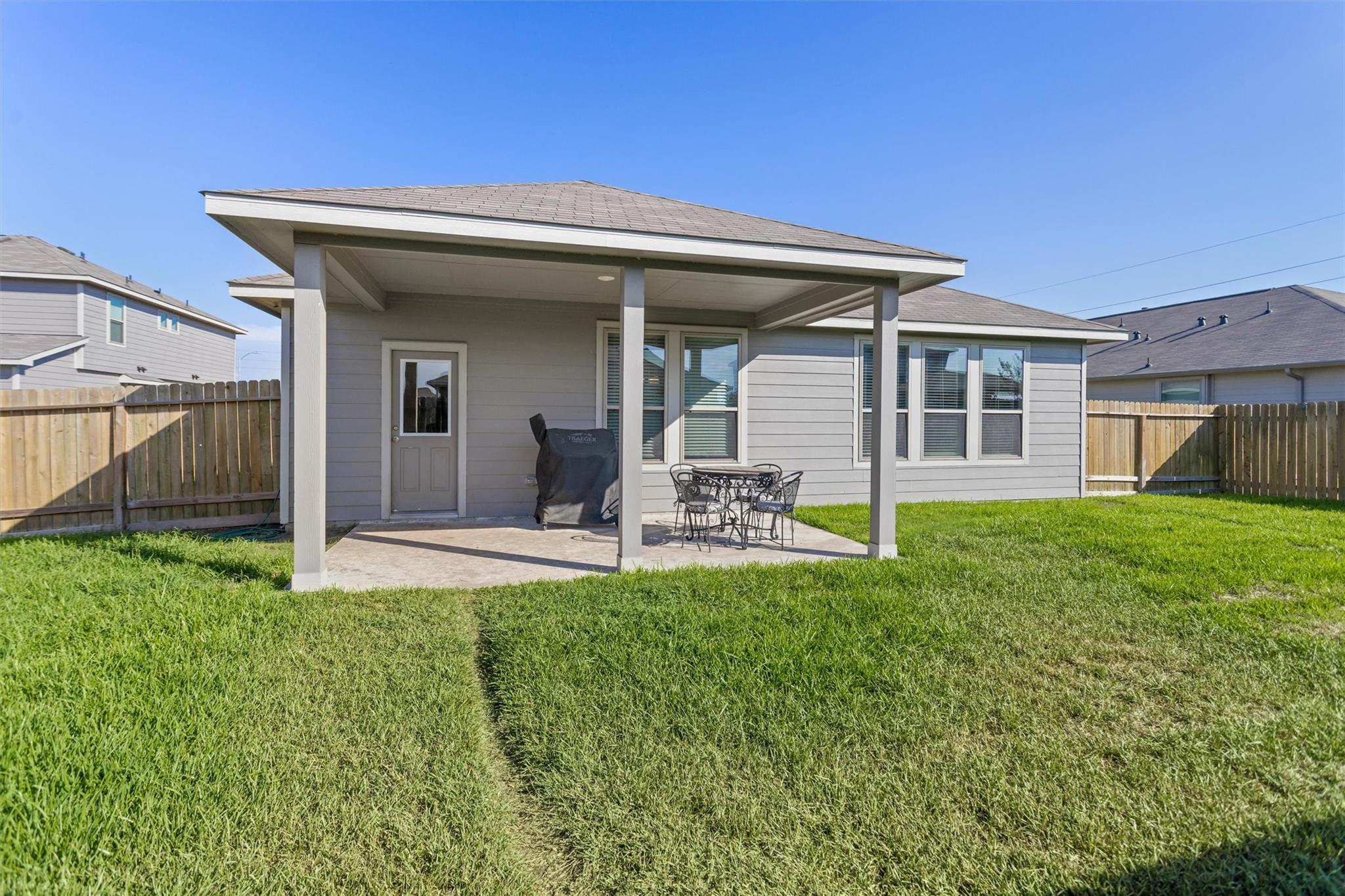 503 Turtle Dove Drive, Sealy Tx 77474 Property Photo 36