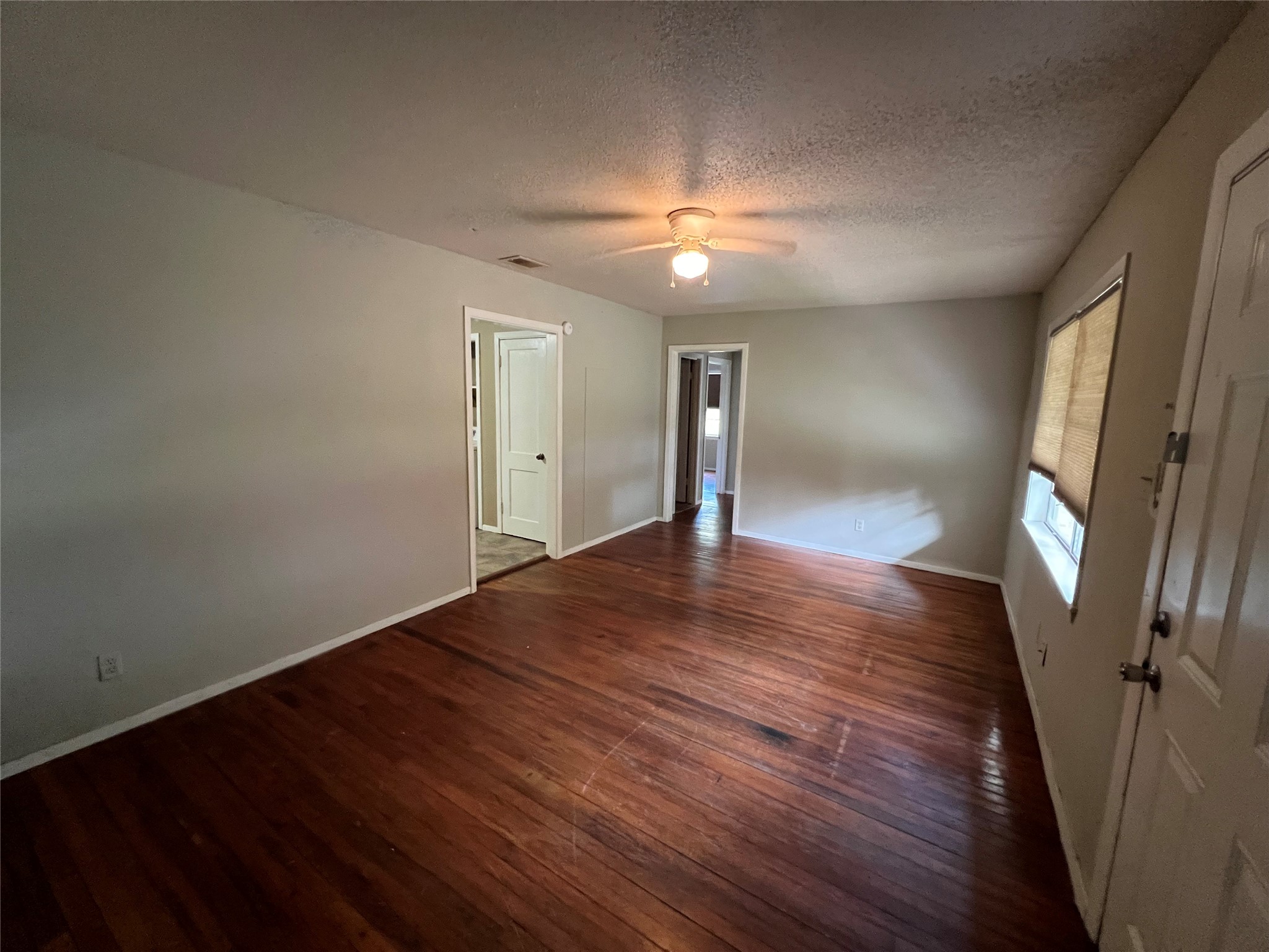 1026 Meyer Street Property Photo 3