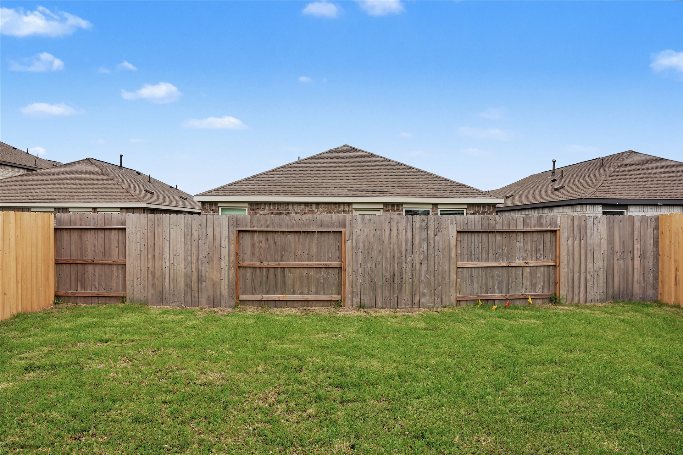 16819 Spotted Oak Dr Property Photo 10