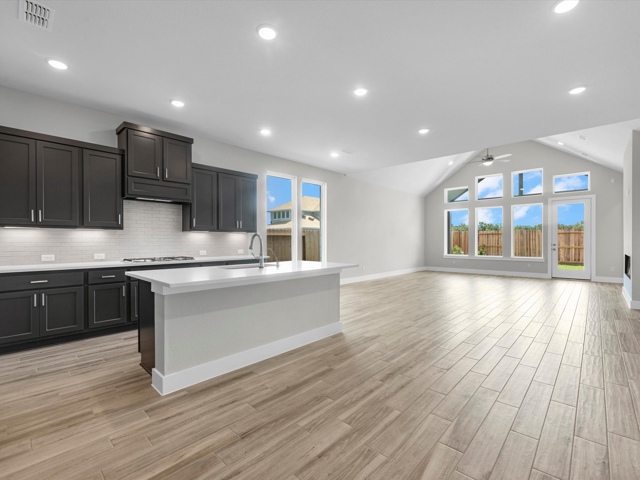 32139 Sky Branch Drive Property Photo 5