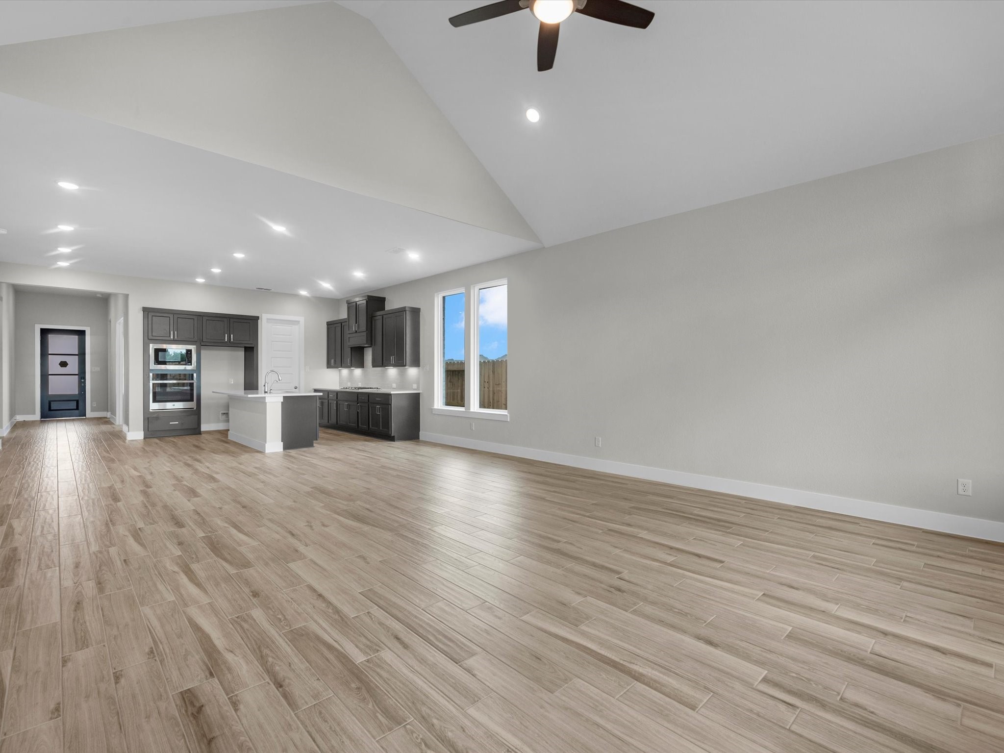 32139 Sky Branch Drive Property Photo 6