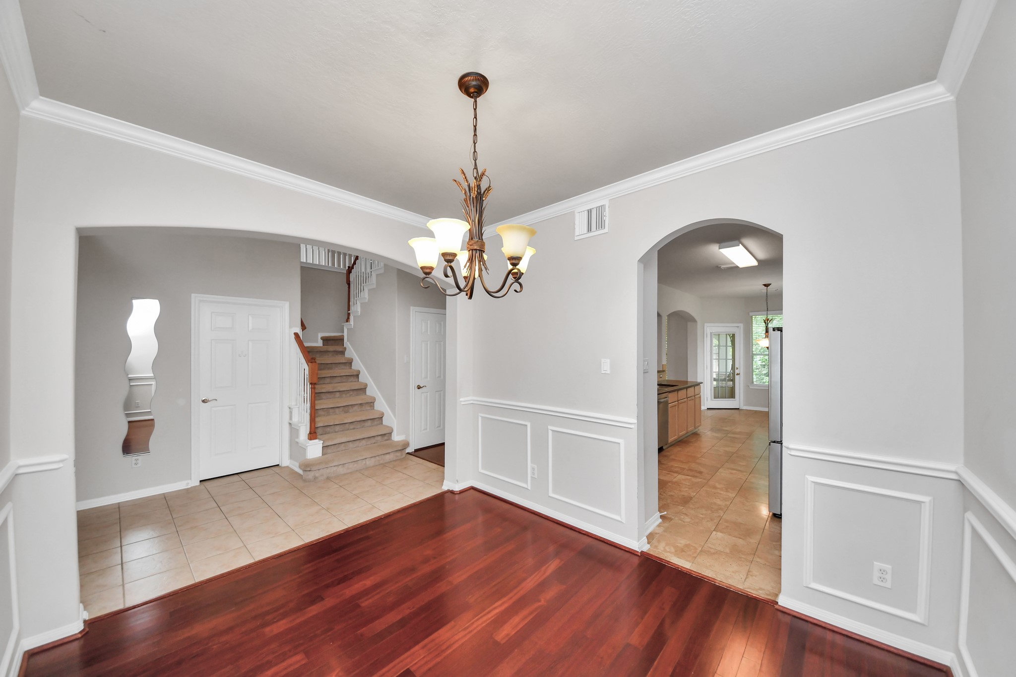 610 Ashley Cove Court Property Photo 7