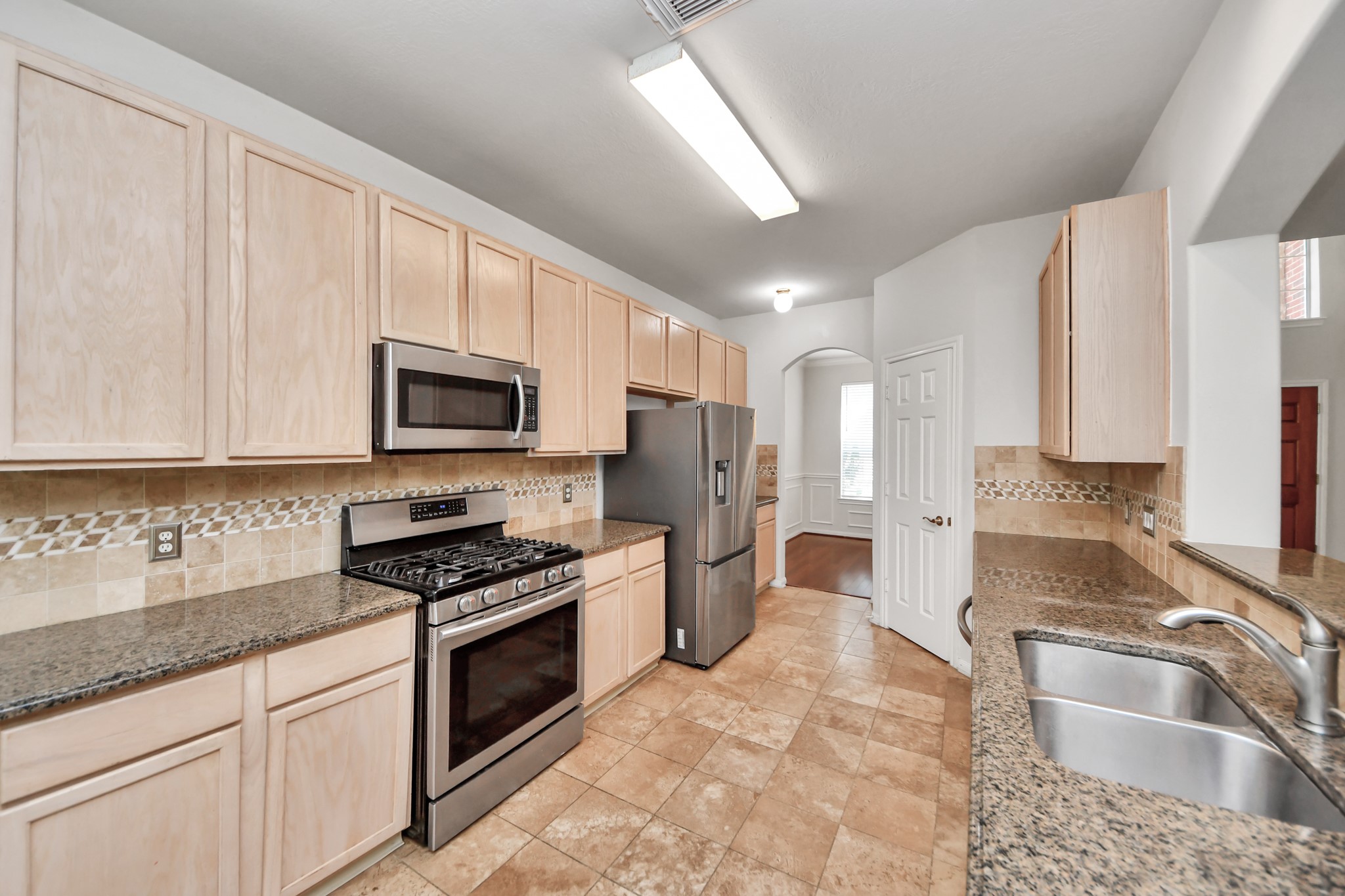 610 Ashley Cove Court Property Photo 14