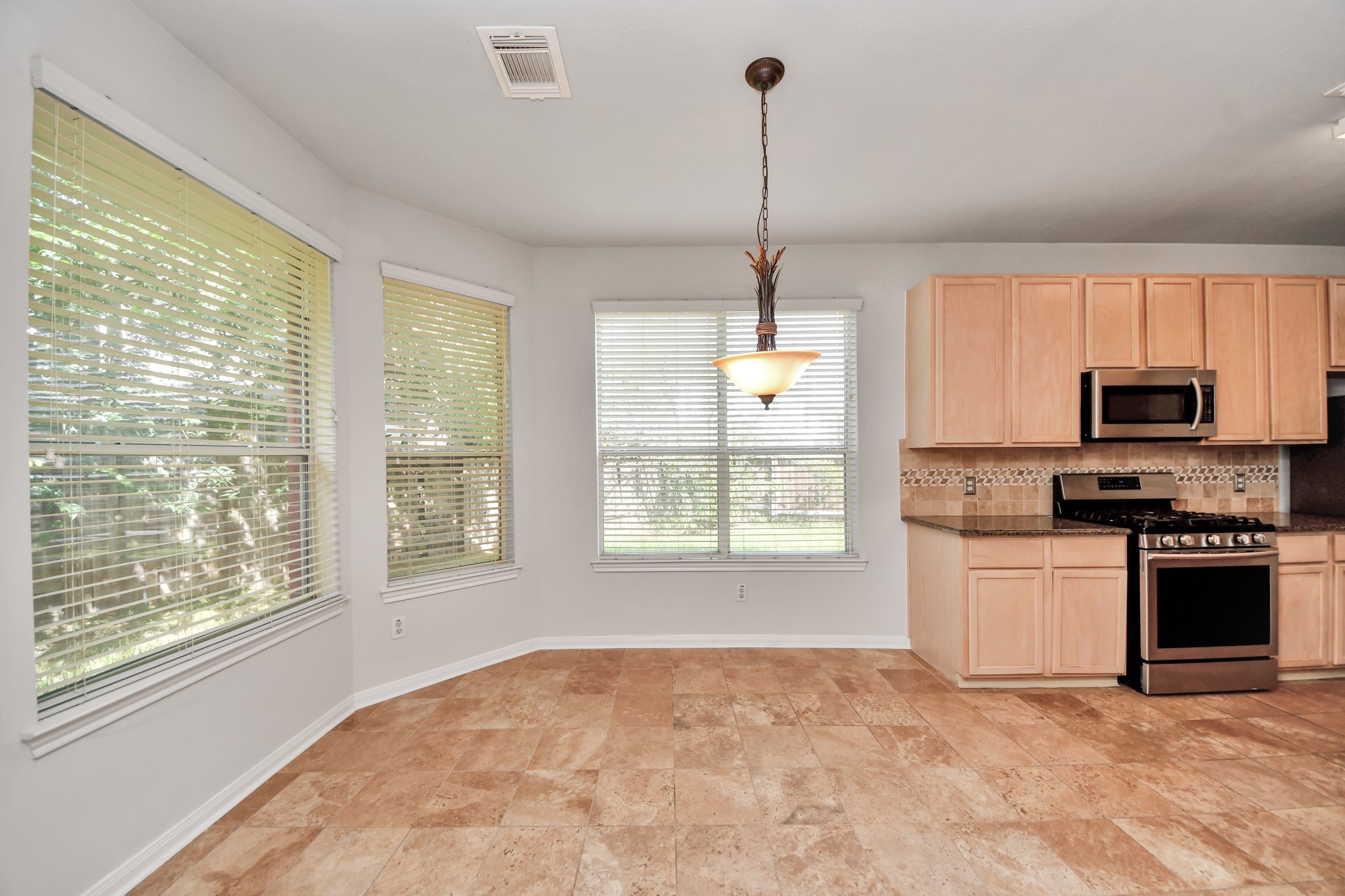 610 Ashley Cove Court Property Photo 16