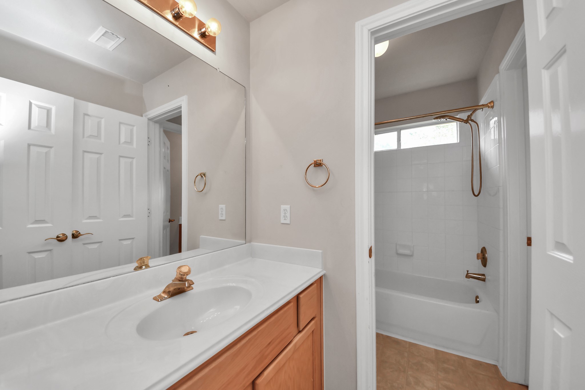 610 Ashley Cove Court Property Photo 27
