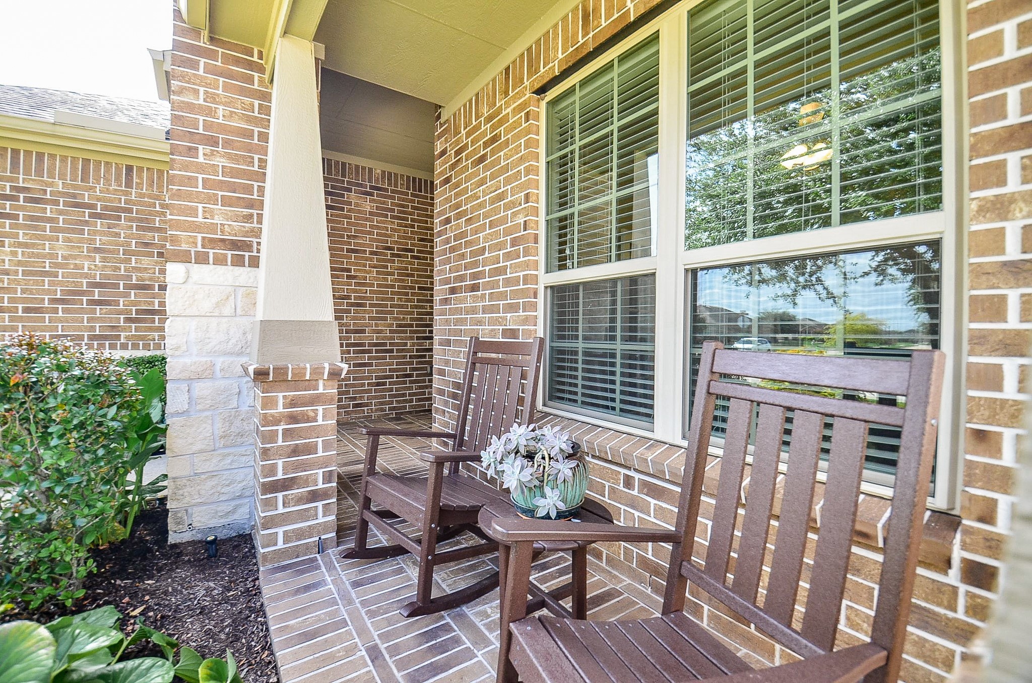 551 Emory Peak Drive Property Photo 4