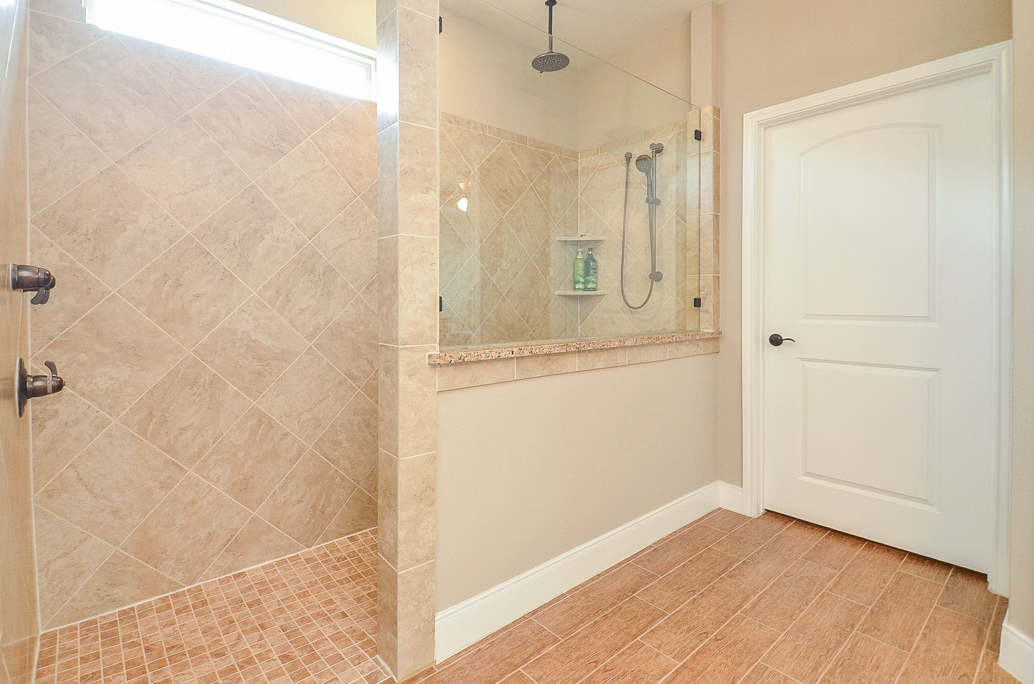 551 Emory Peak Drive Property Photo 24