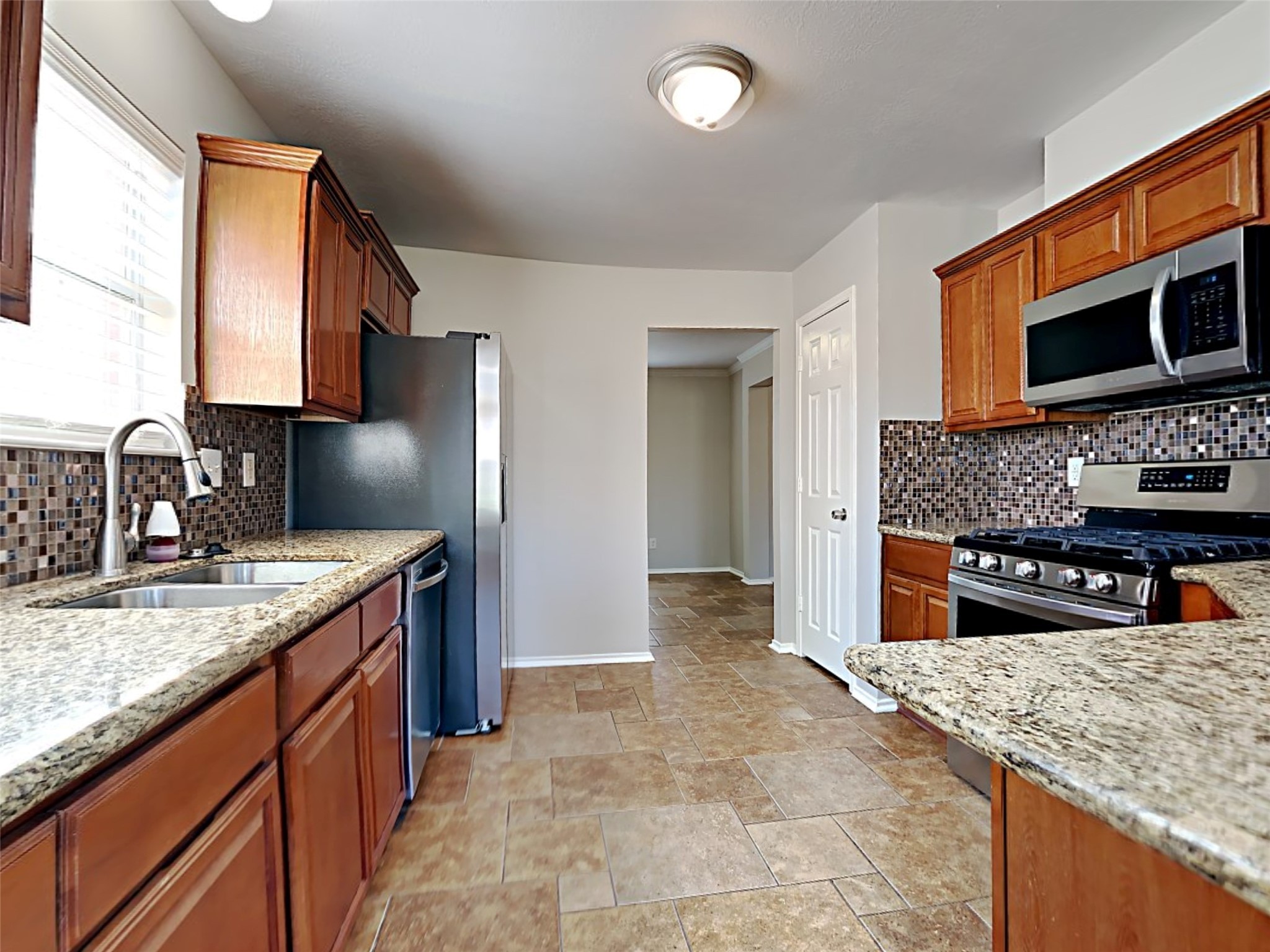 9218 Rosewell Court Property Photo 2