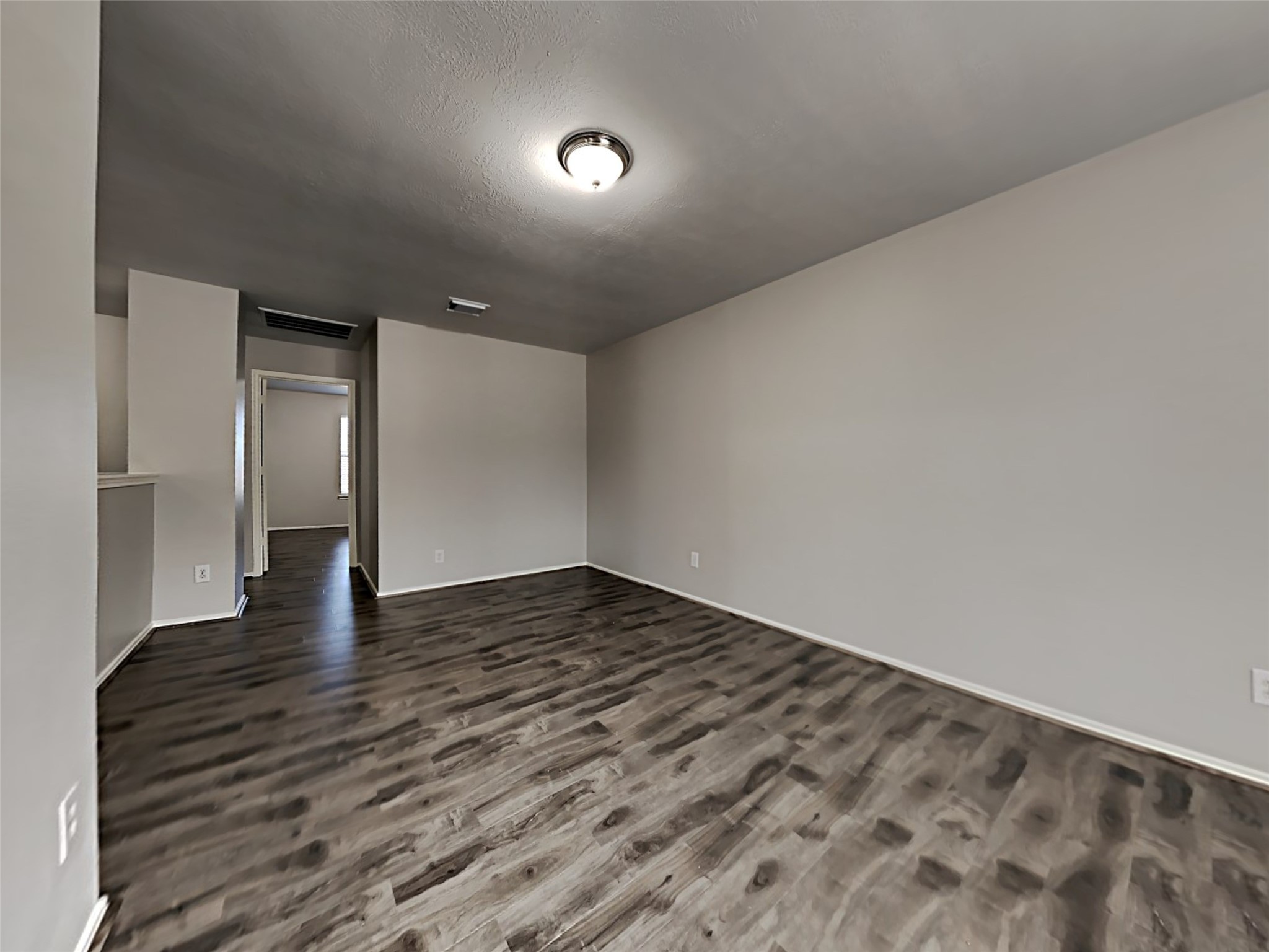 9218 Rosewell Court Property Photo 12