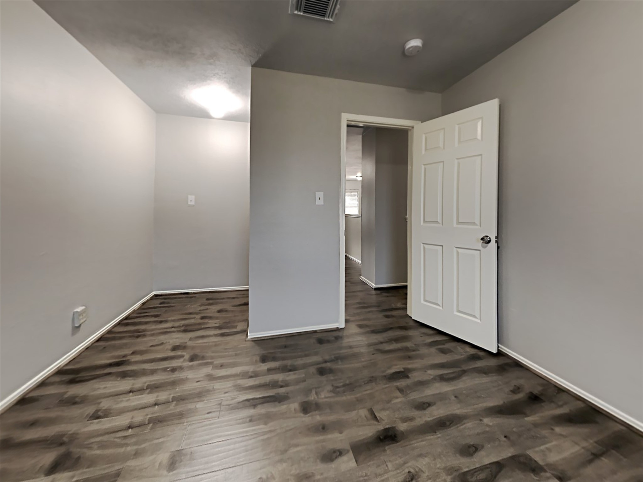 9218 Rosewell Court Property Photo 17