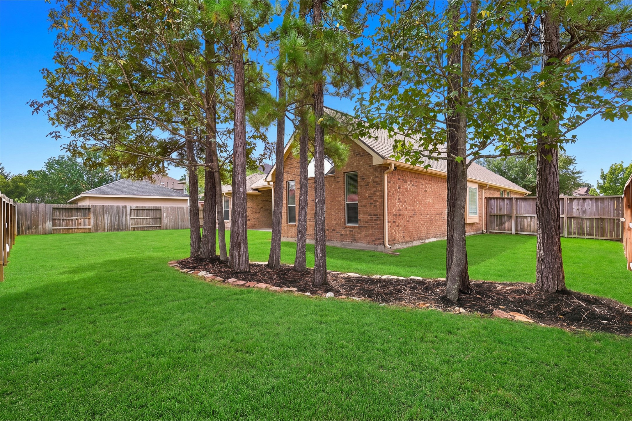 6522 Pine Reserve Drive Property Photo 3