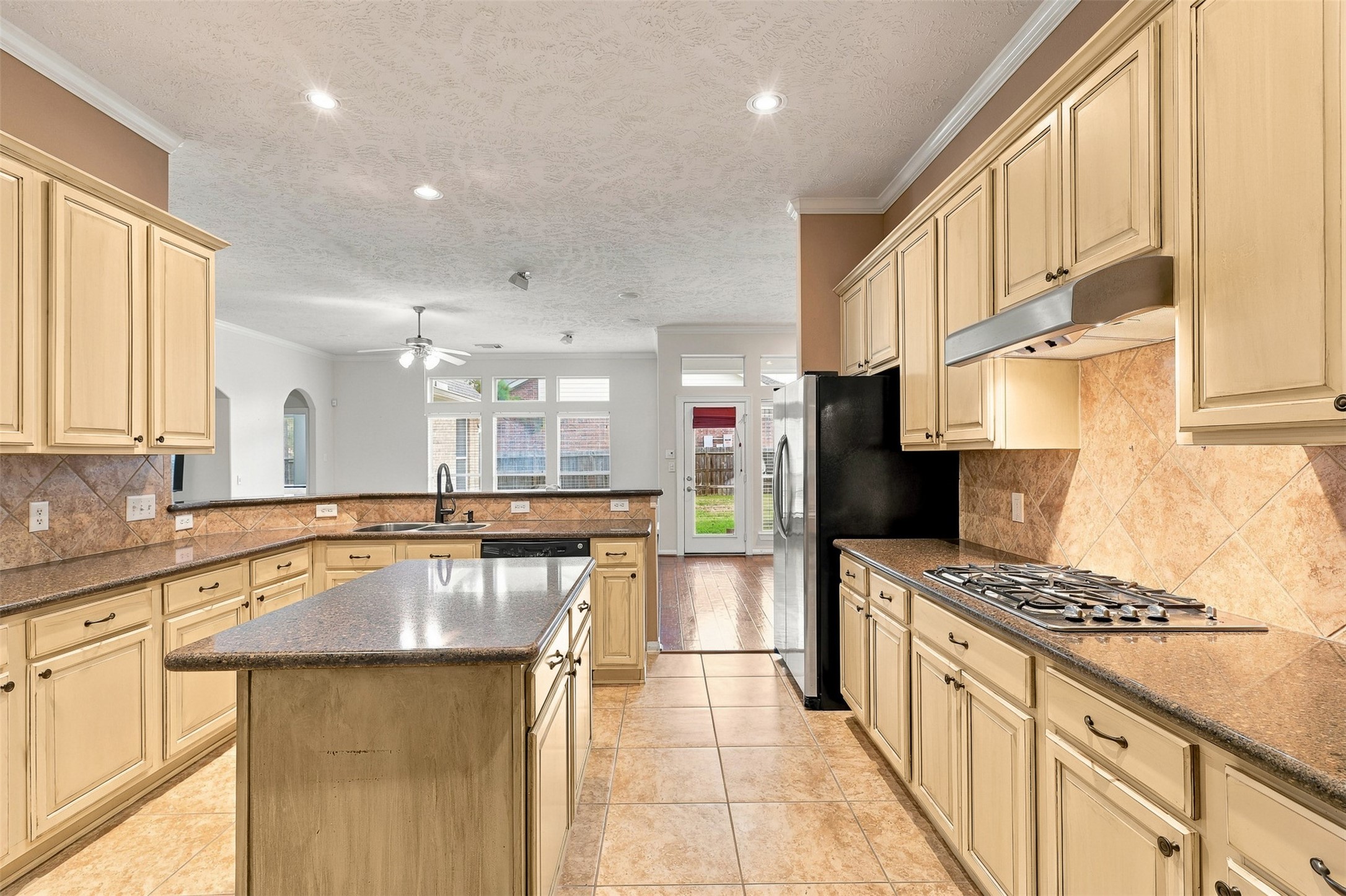 6522 Pine Reserve Drive Property Photo 13