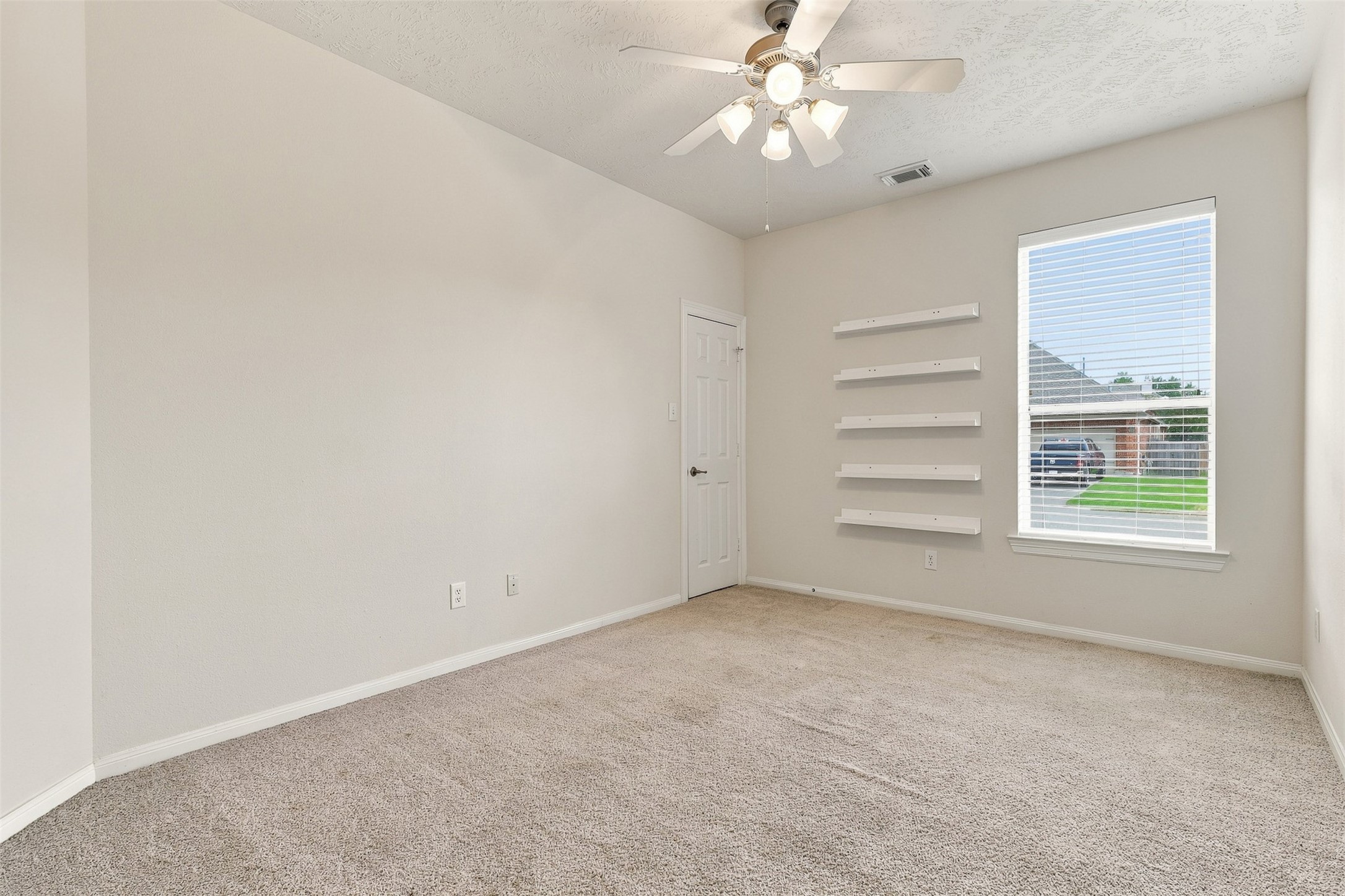 6522 Pine Reserve Drive Property Photo 26