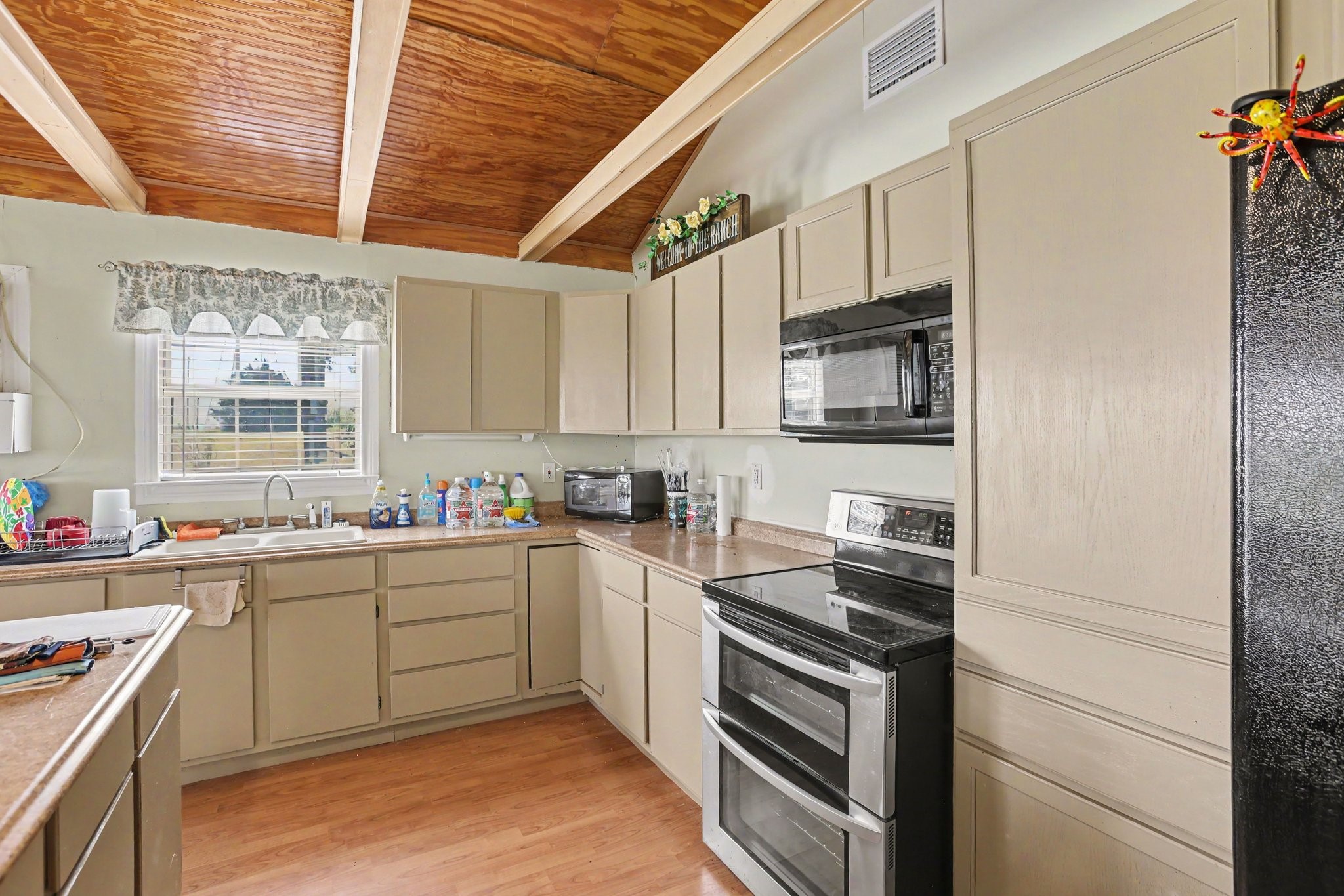 7740 N Us Highway 77 Property Photo 13