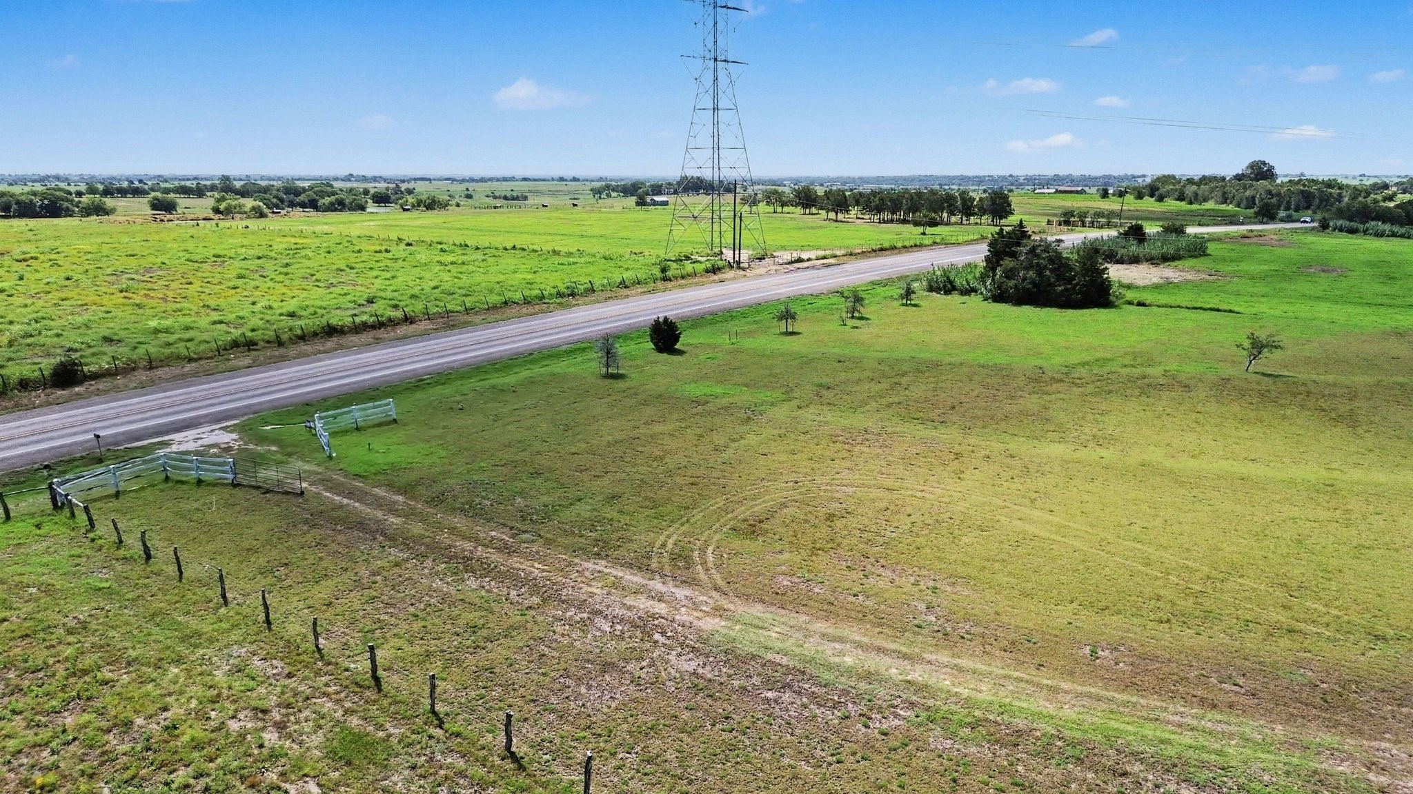 7740 N Us Highway 77 Property Photo 30