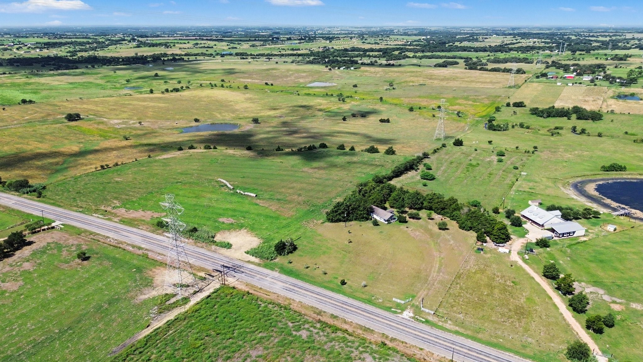 7740 N Us Highway 77 Property Photo 34