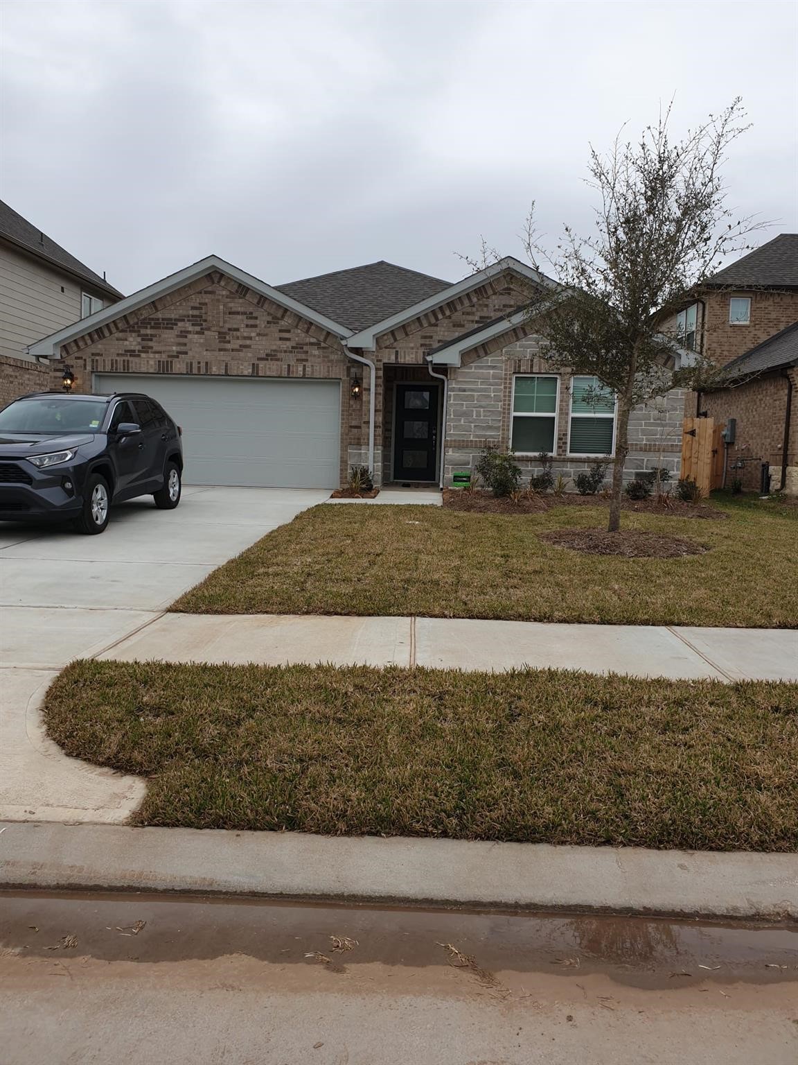 511 Ellwood Terrace Lane Property Photo 1