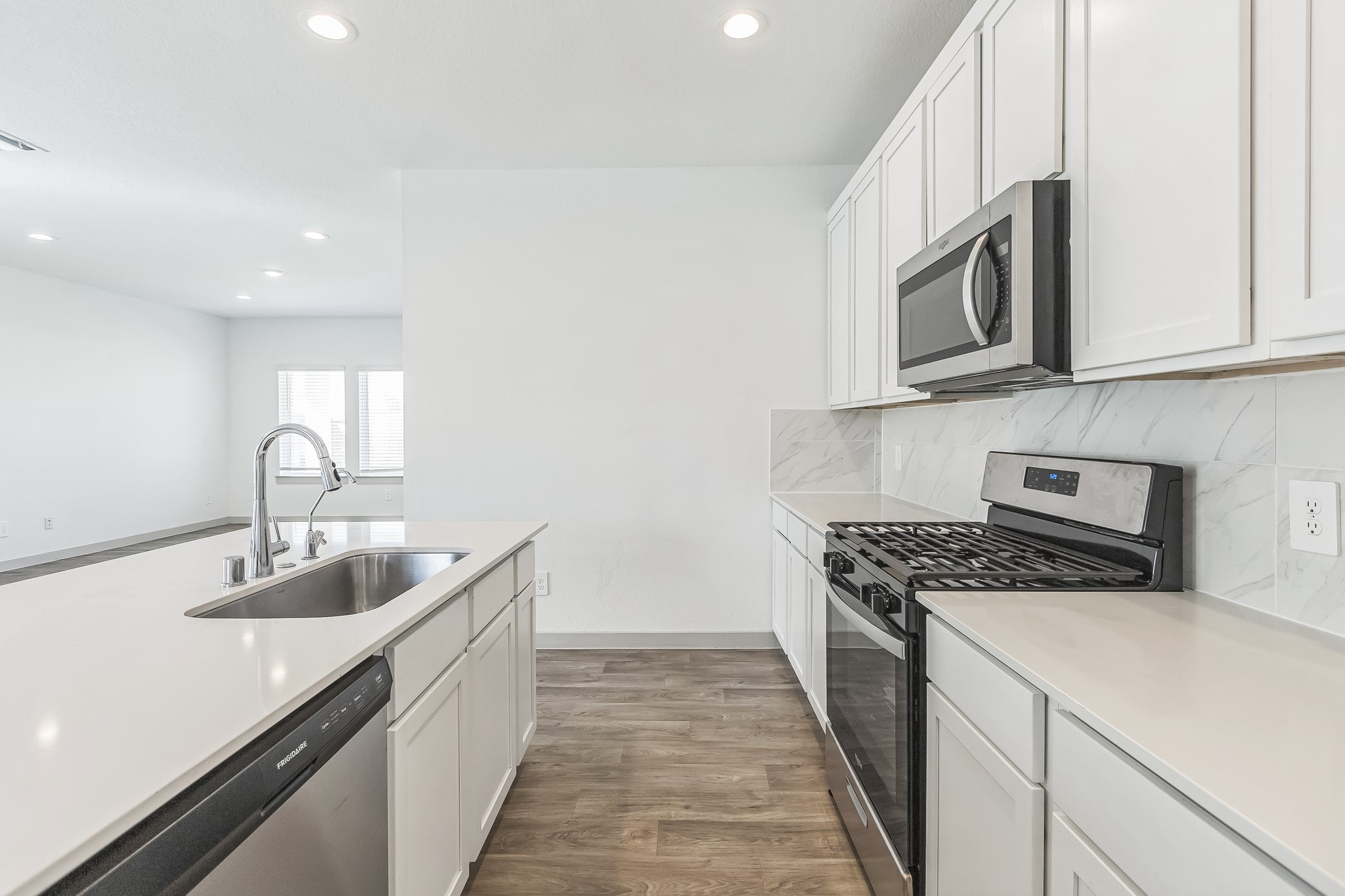 14415 Sweet Water Drive Property Photo 4