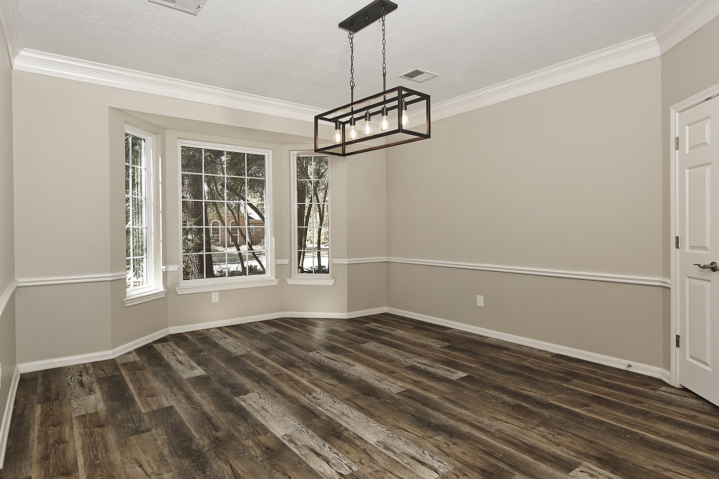 6 Thornbush Place Property Photo 6