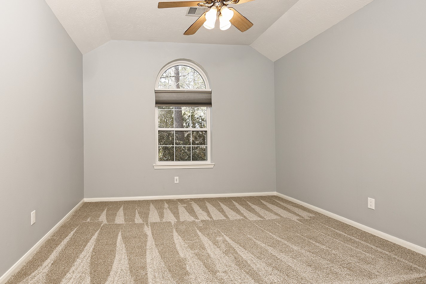 6 Thornbush Place Property Photo 31